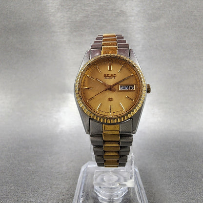 Seiko SQ Watch Women 24mm Gold Dial Two Tone Daydate 24mm Round New Battery B125
