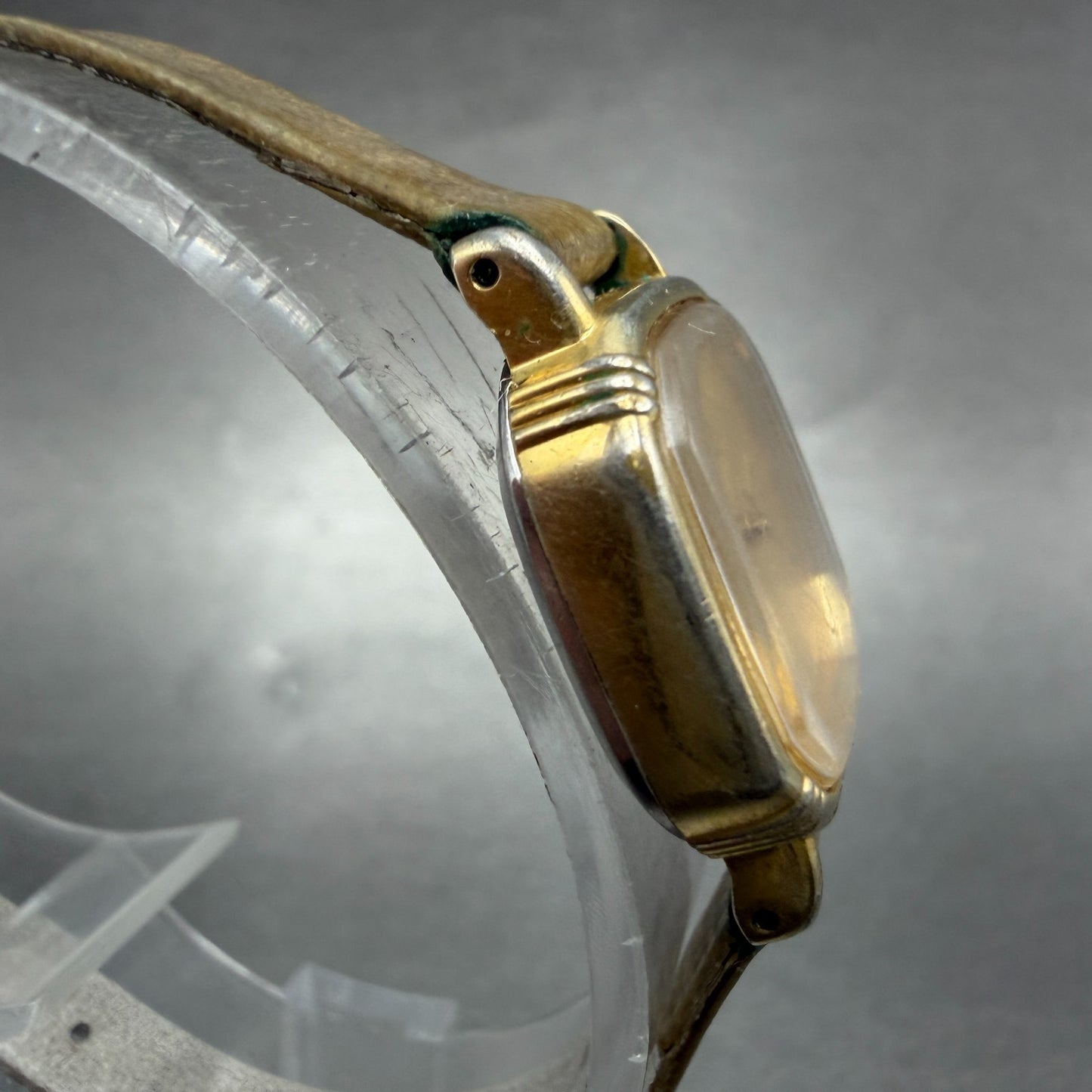 Seiko Watch Women 20mm Champagne Dial Gold Tone Rectangle 5421-5019 New Battery73