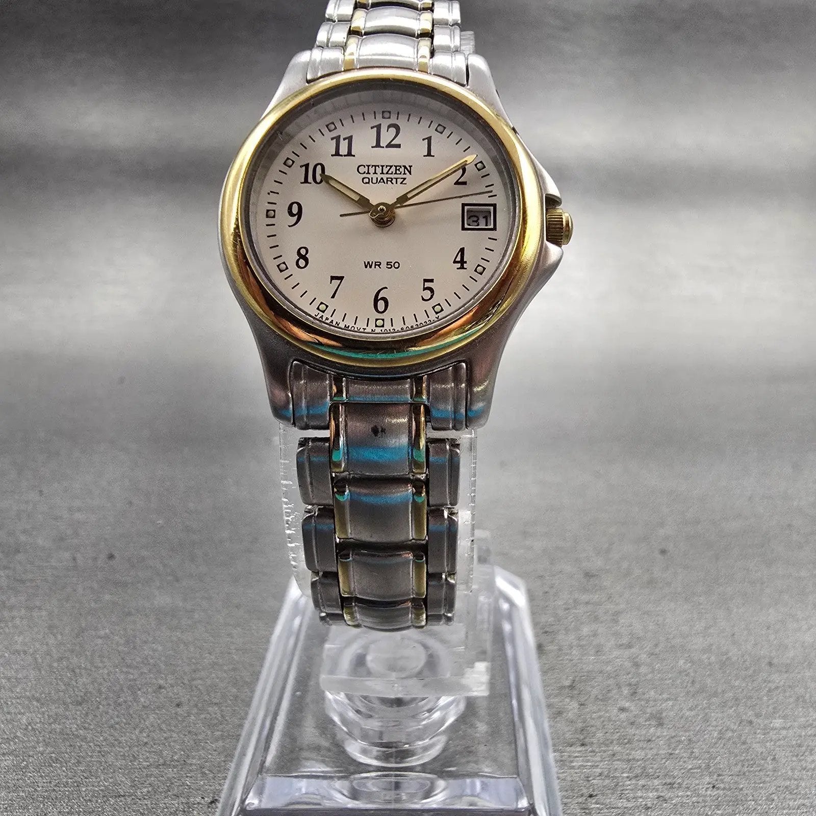 Citizen Watch Women 24mm White Dial Two Tone Date Round 1012-S038375 New Battery5