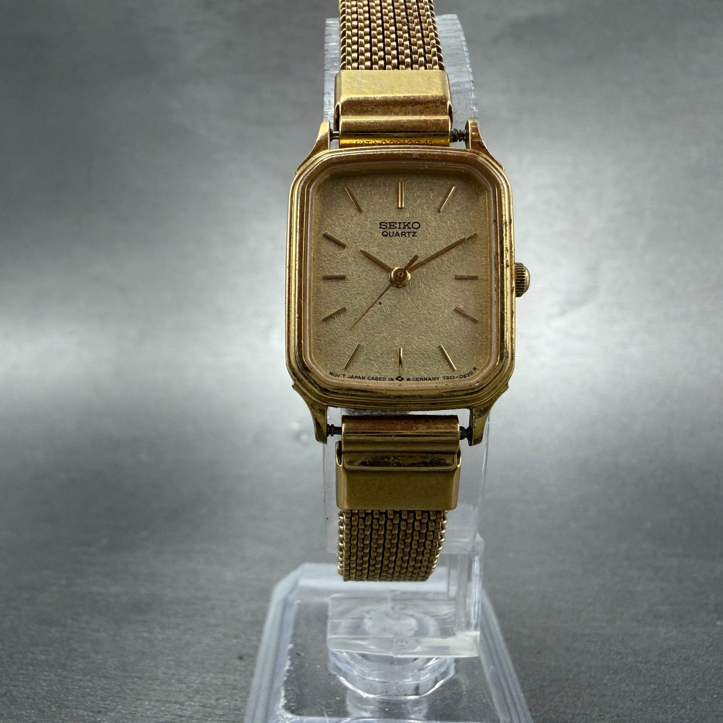 Seiko Tank Watch Women 20mm Champagne Dial Gold Tone 7321-5270 New Battery5