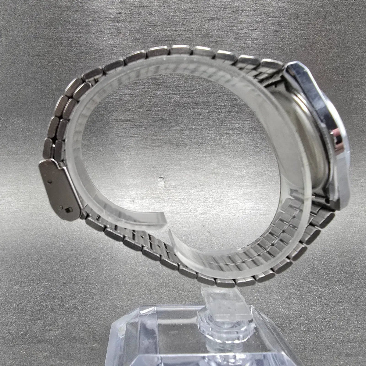 Casio MQ-336 Watch Men 33mm White Dial Silver Tone Round New Battery Vintage JP8