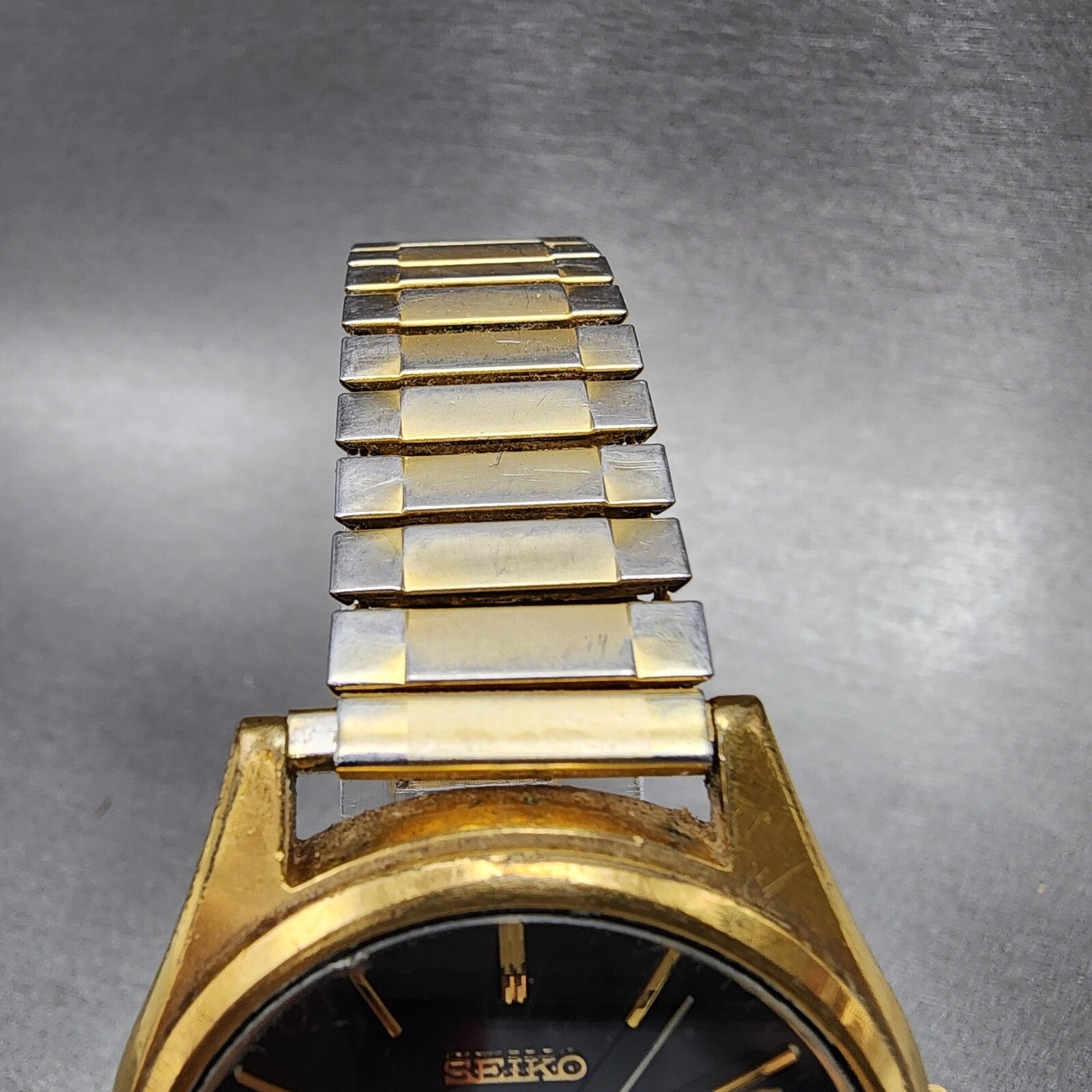 Seiko Watch Men 37mm Black Dial Gold Tone Daydate Round 7N439048 New Battery4