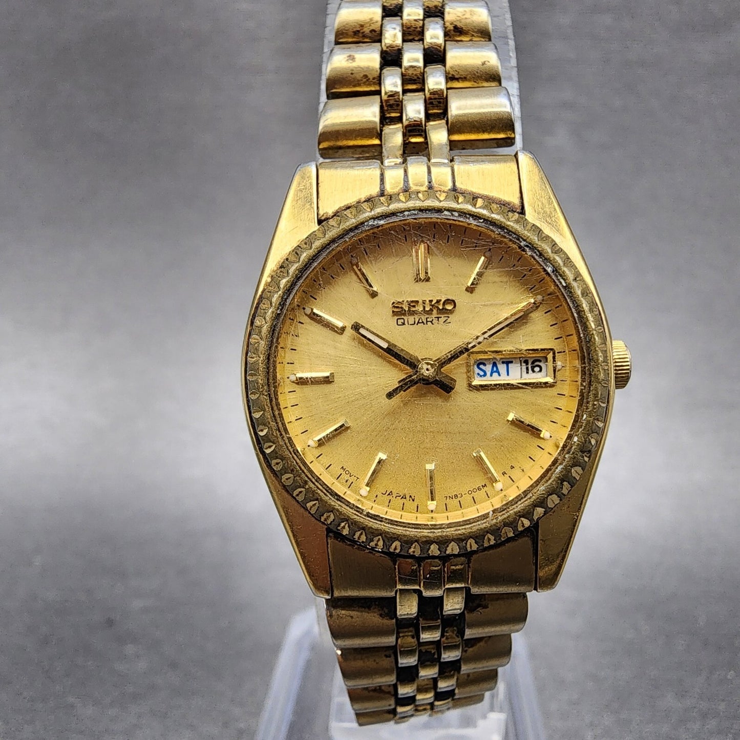 Seiko Watch Women 24mm Gold Dial Gold Tone Daydate Round 7N830041 New Battery0