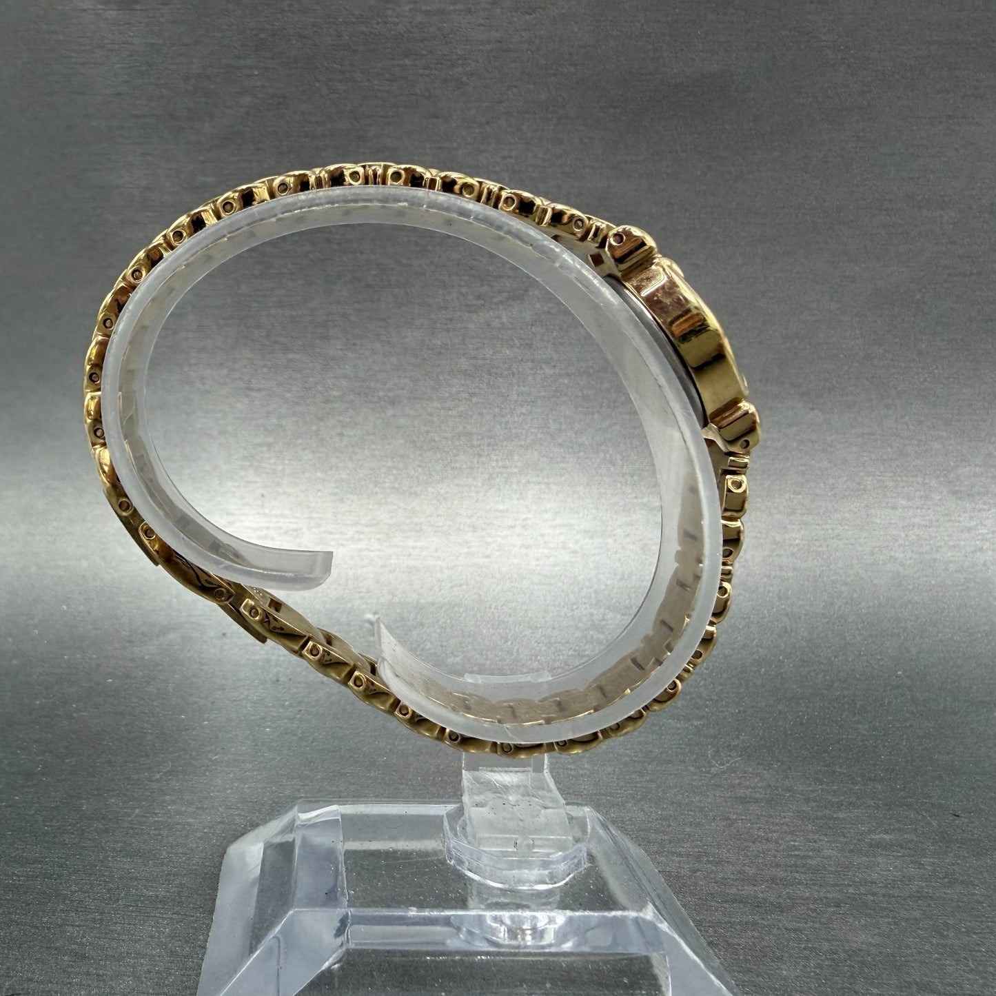 Elgin Watch Women 17mm MOP Dial Gold Tone Oval EG074 New Battery Bracelet8