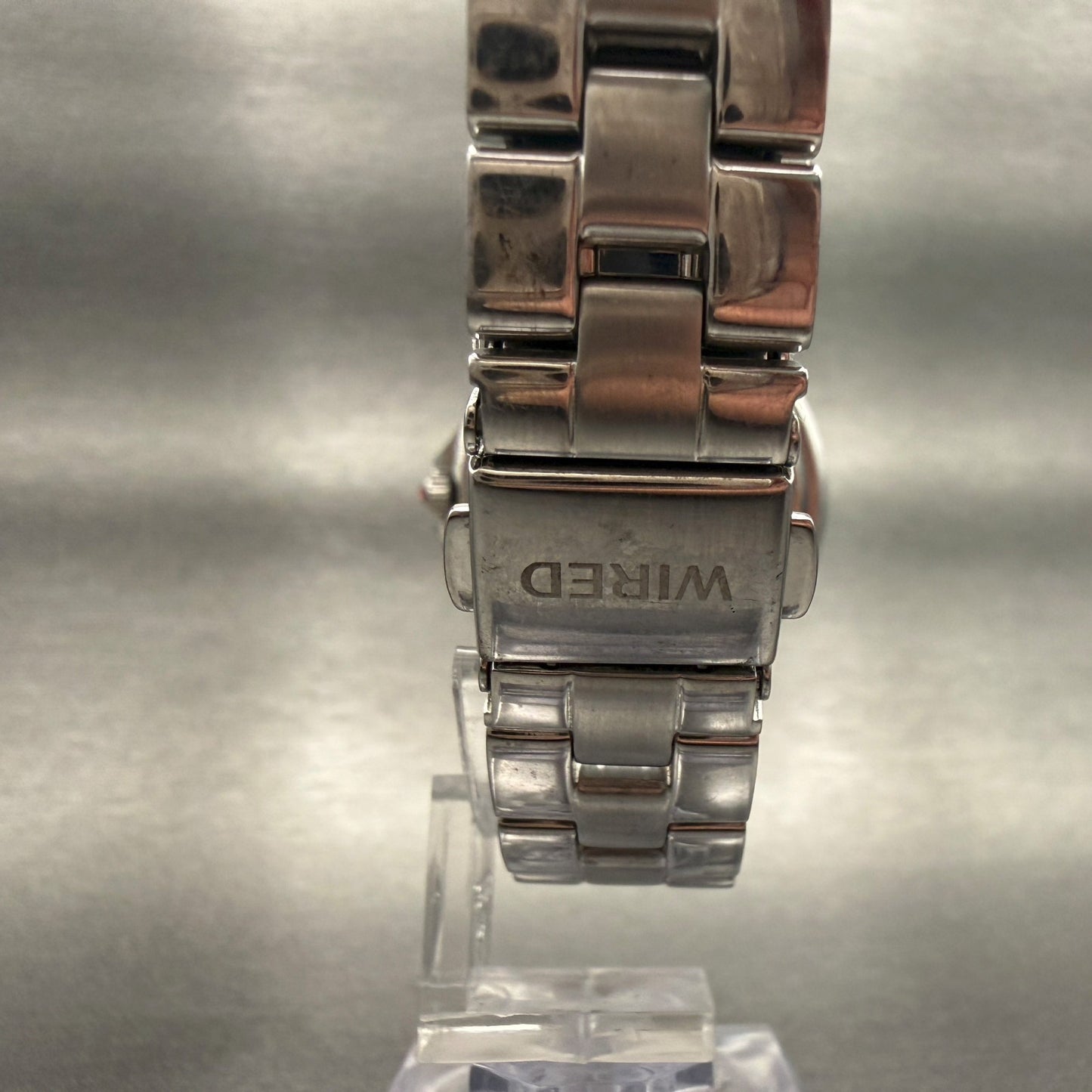 Seiko Wired Watch Women 33mm White Dial Two Tone Daydate Round VD76-KH80 New bat7