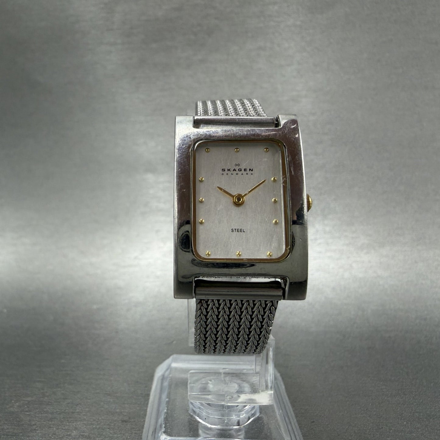 Skagen Tank Watch Women 21mm Silver Dial Silver Tone Rectangle 68SGSC New batt5