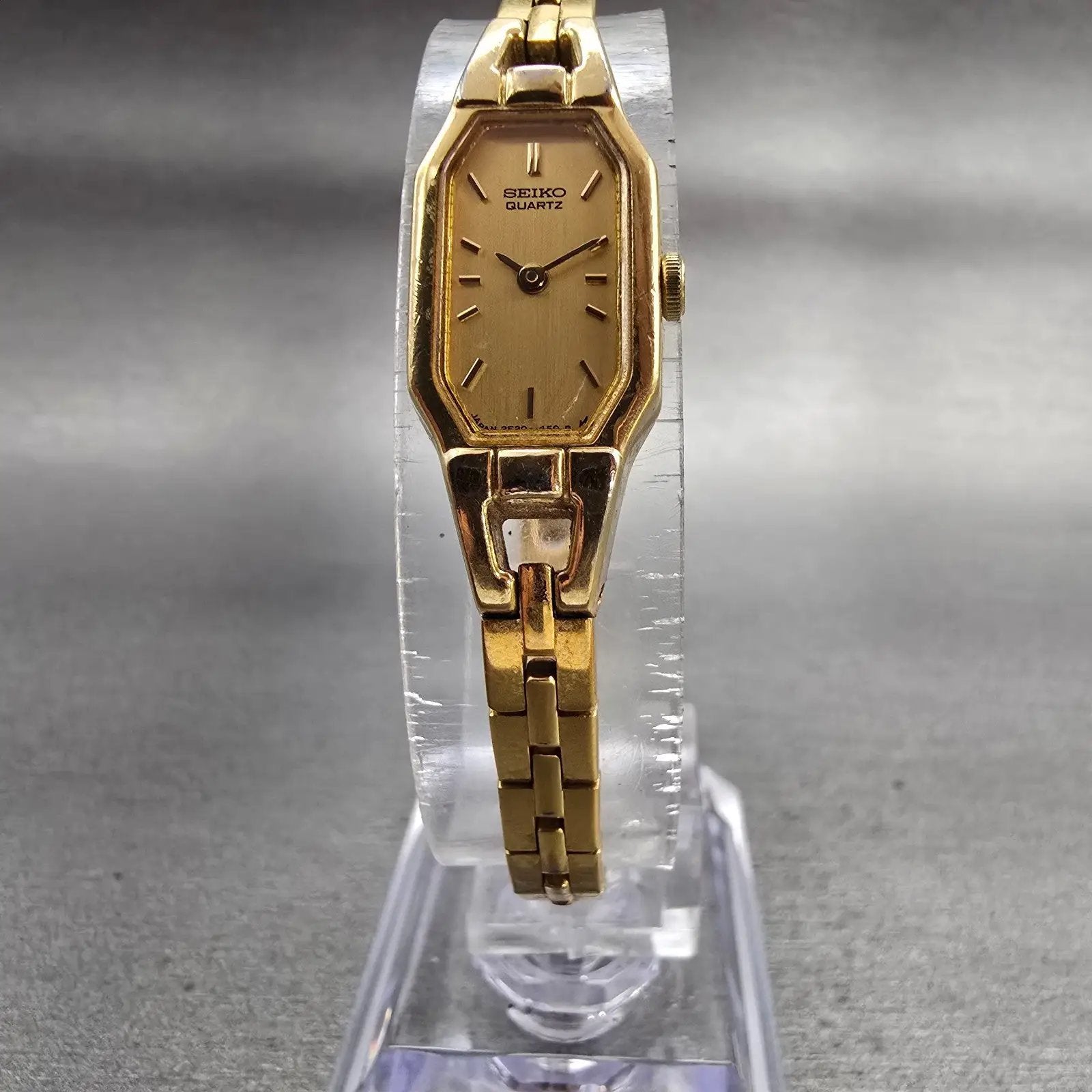 Seiko Watch Women 12mm Gold Dial Gold Tone Rectangle 2E20-6179 New Battery VTG5