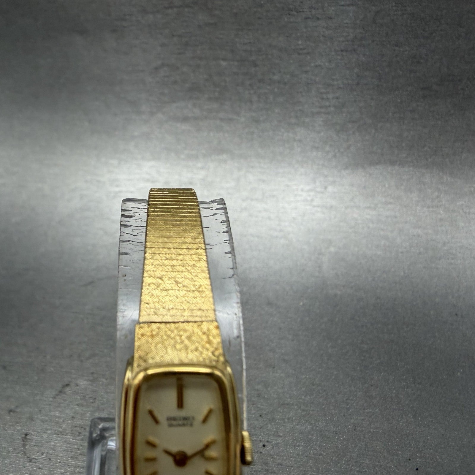 Seiko Tank Watch Women 13mm Champagne Dial Gold Tone 13205549 New Battery ABC4