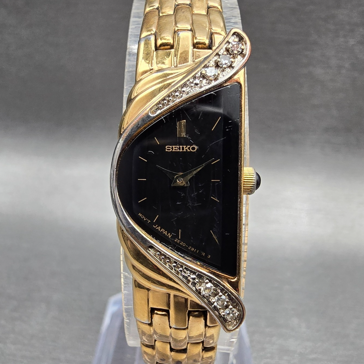 Seiko Half Moon Watch Women 14mm Black Dial Gold Diamonds 2E20-7309 New Battery0