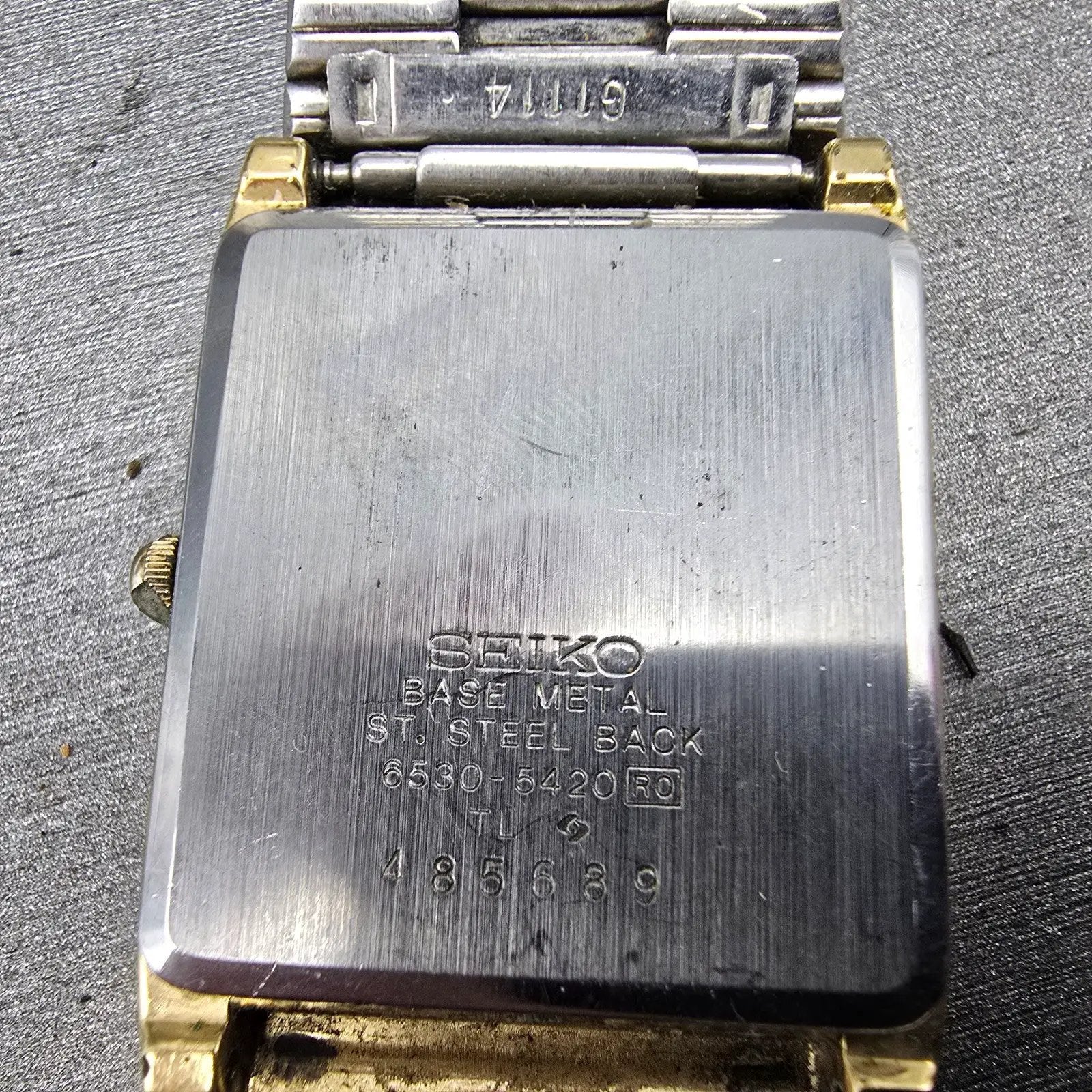 Seiko Tank Watch Men 25mm Champagne Dial Gold Tone Rectangle 6530-5420 PARTS VTG9