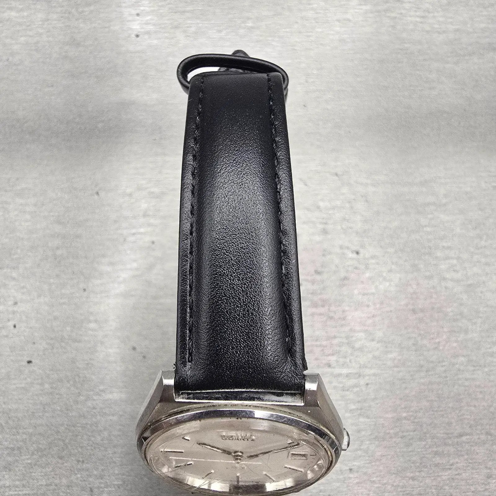 Seiko SQ Watch Men 34mm Silver Dial Silver Tone Date Round 5H22-7A09 New Battery4