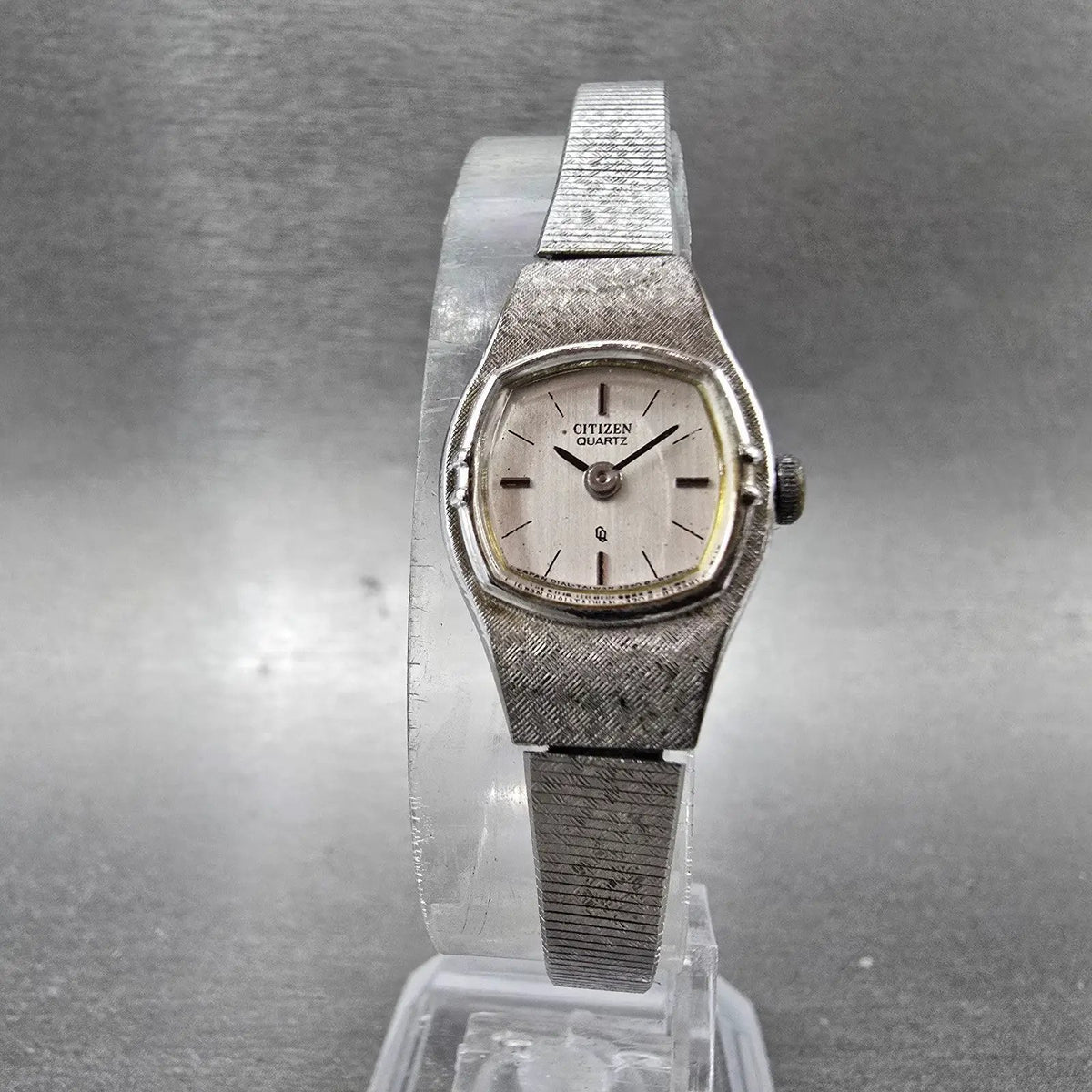 Citizen CQ Watch Women 16mm Silver Dial Silver Square 3220-891481  New Battery5