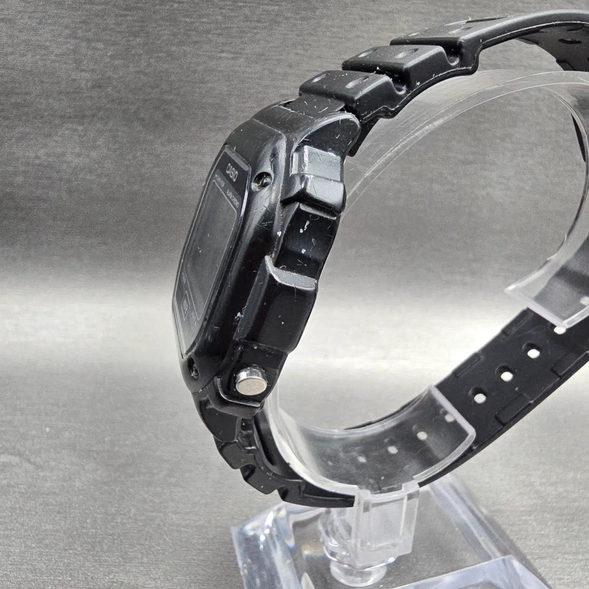 Casio F-108WH Watch Men 42mm Black Black Chrono Alarm Rectangle New Battery 452