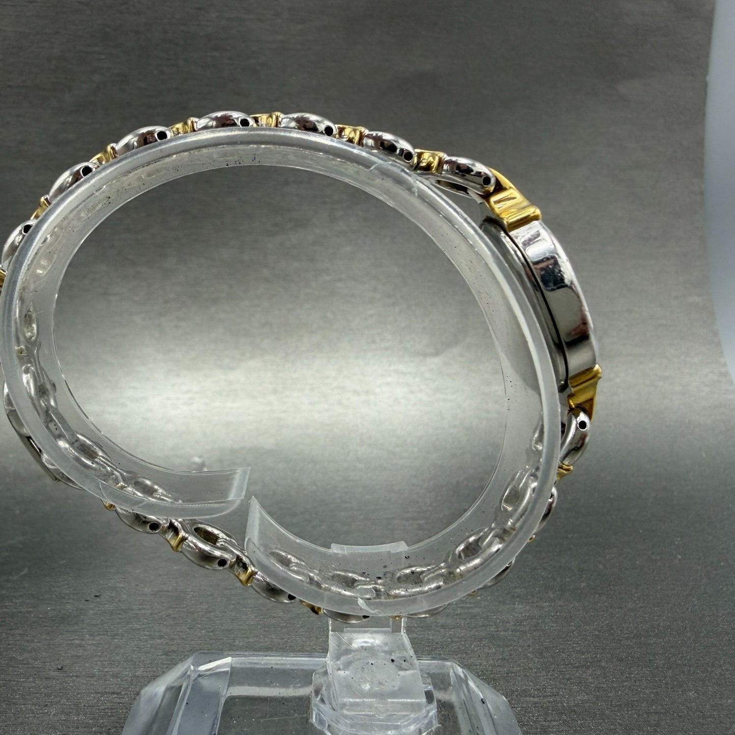 Seiko Watch Women 17mm Champagne Dial Two Tone Oval 2P21-5D00 New Battery VTG8