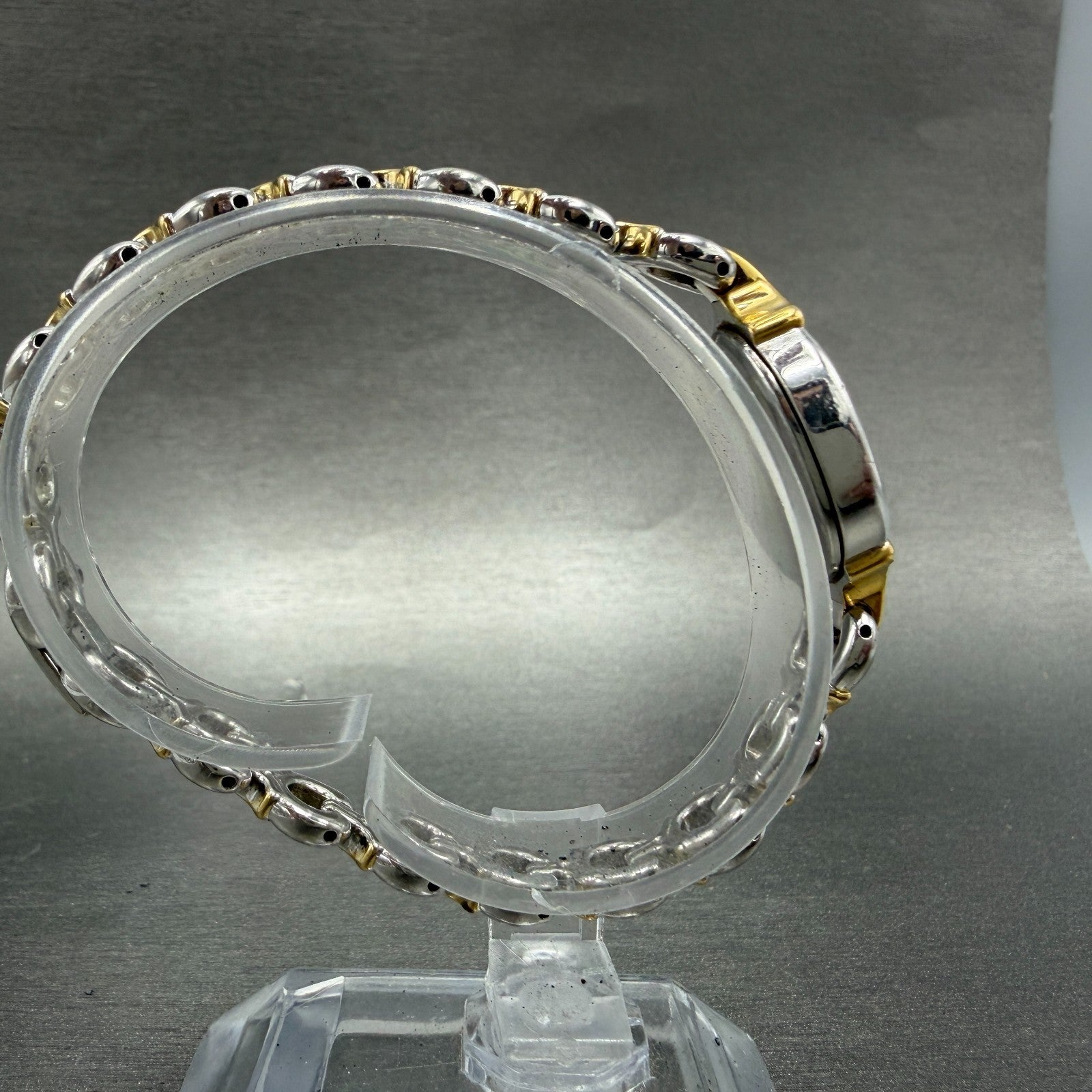 Seiko Watch Women 17mm Champagne Dial Two Tone Oval 2P21-5D00 New Battery VTG8