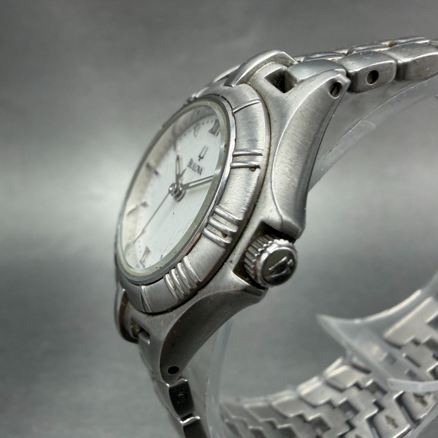 Bulova Watch Women 26mm White Dial Silver Tone Date Round 96M08 New Battery2