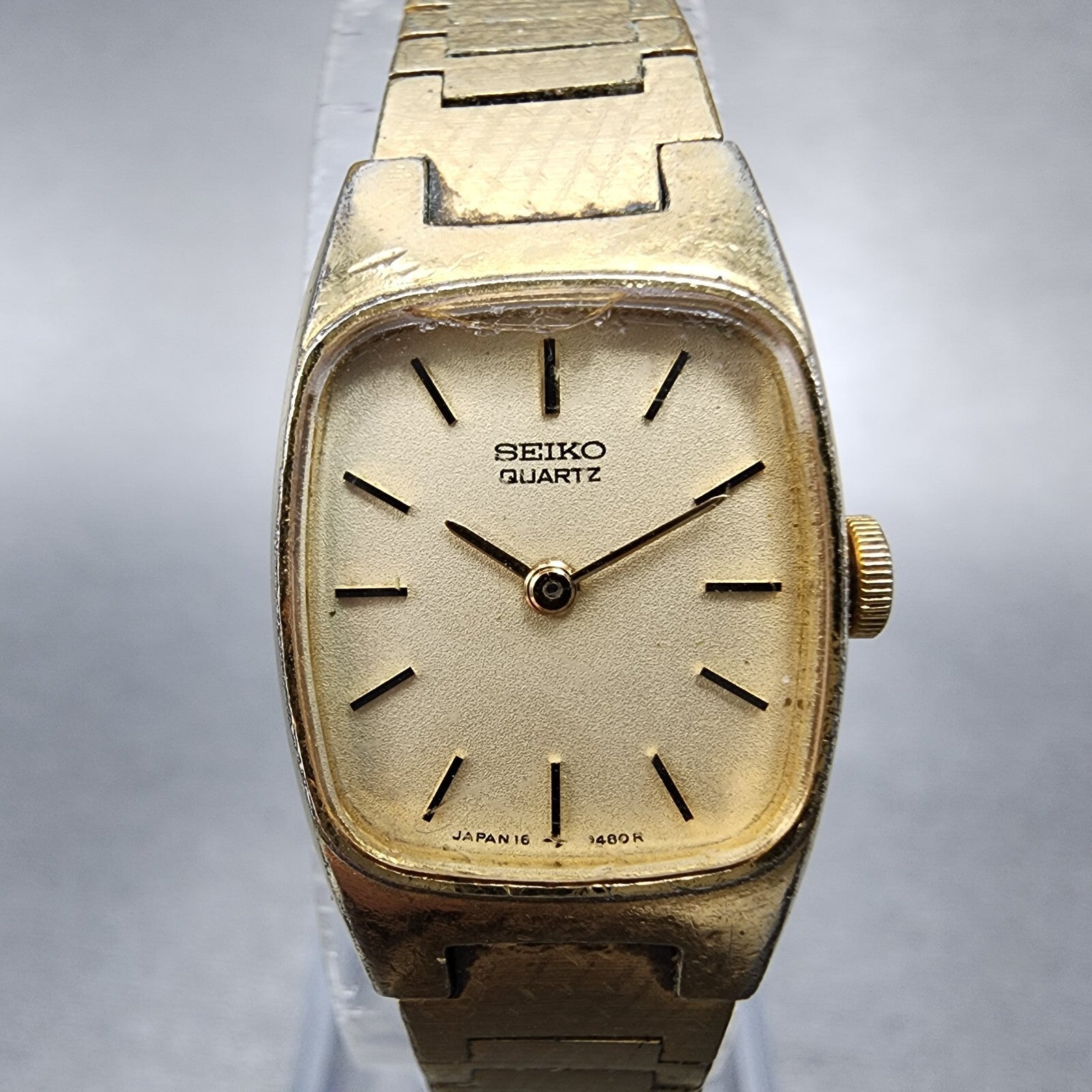 Seiko Watch Women 16mm Gold Dial Gold Tone Rectangle 165009 New Battery1