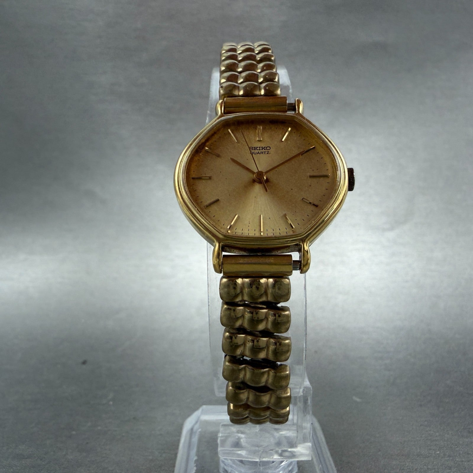 Seiko Watch Women 26mm Champagne Dial Gold Tone Round 1421-5180 New Battery6
