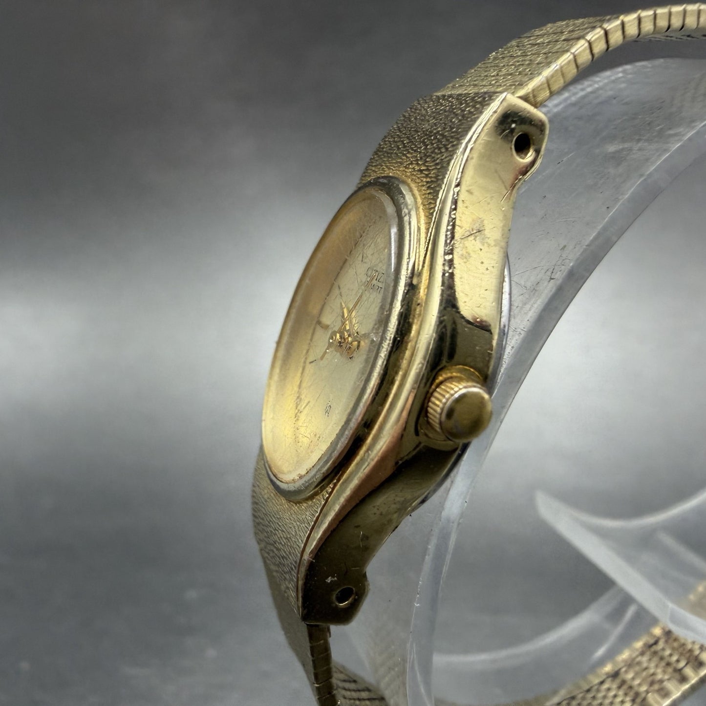 Citizen CQ Watch Women 17mm Champagne Dial Gold Tone Oval 5930-S25350 New Batt2