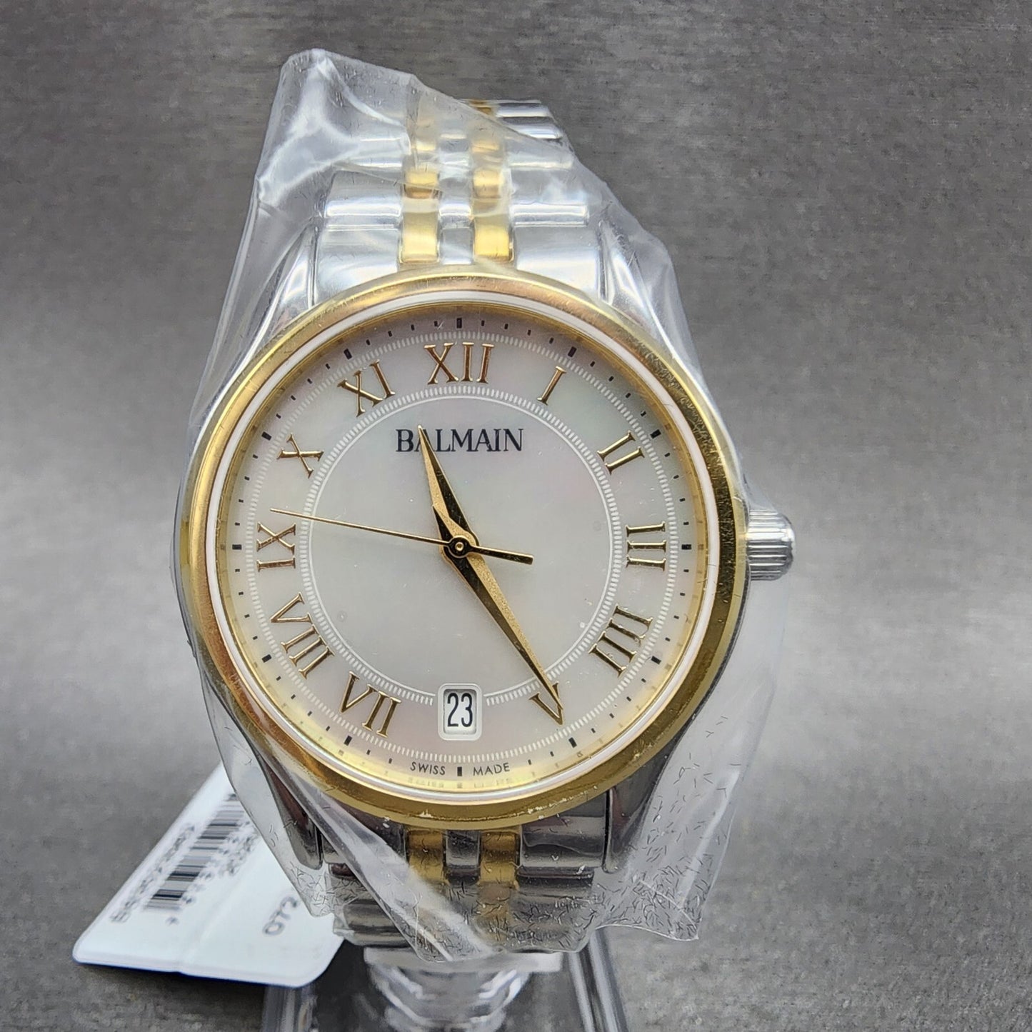 Balmain Beleganza Watch Women 32mm MOP Dial Two Tone Date Round Bracelet Works1