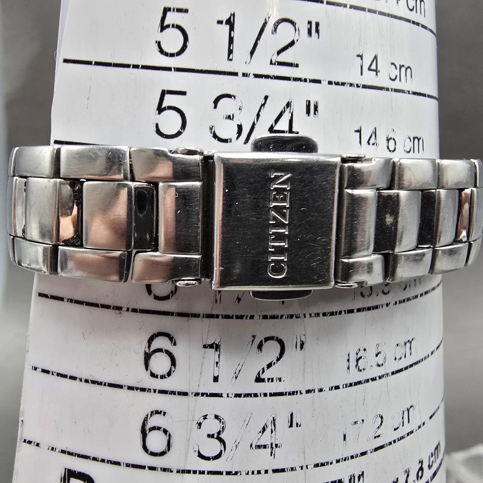 Citizen Eco-Drive Watch Women 25mm Silver Dial Steel Daydate E001-K17560 Runs10