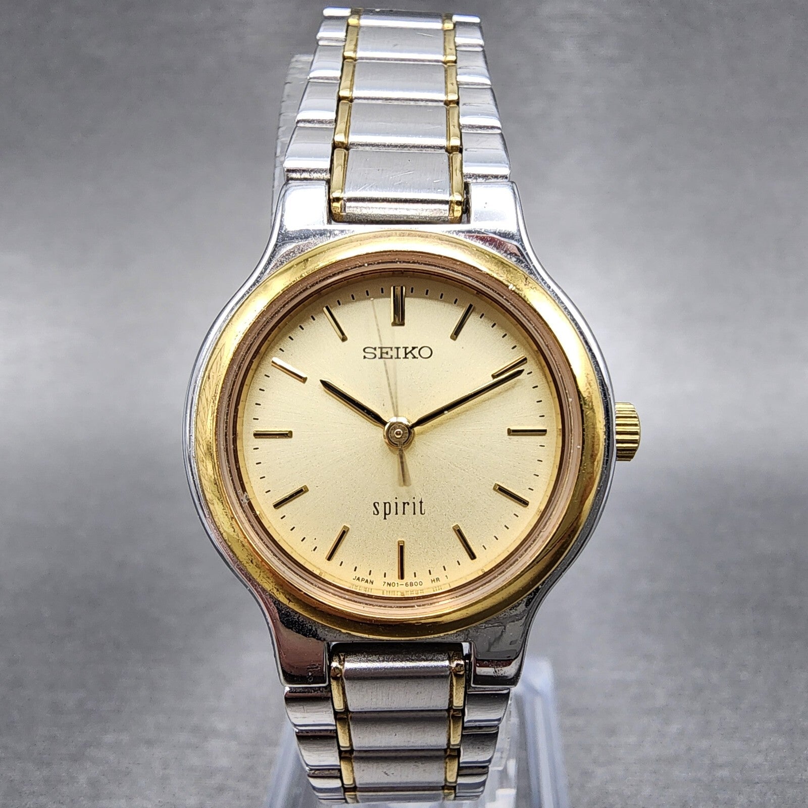 Seiko Spirit Watch Women 25mm Champagne Dial Two Tone Round 7N016A80 New Batt0