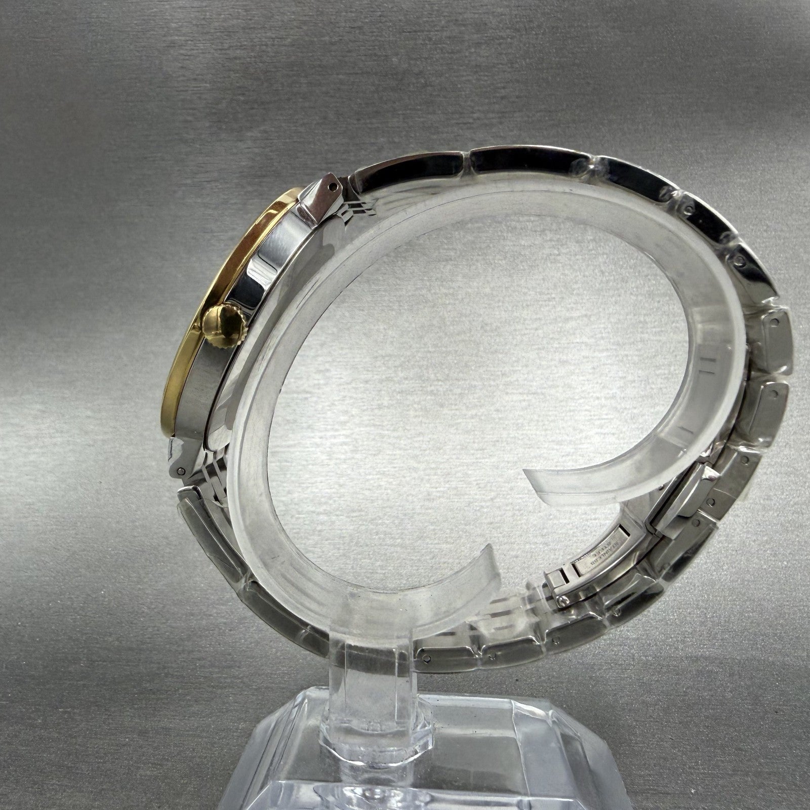 Movado Esperanza Watch Men 39mm Black Two Tone Round New Batt Bracelet 06070586