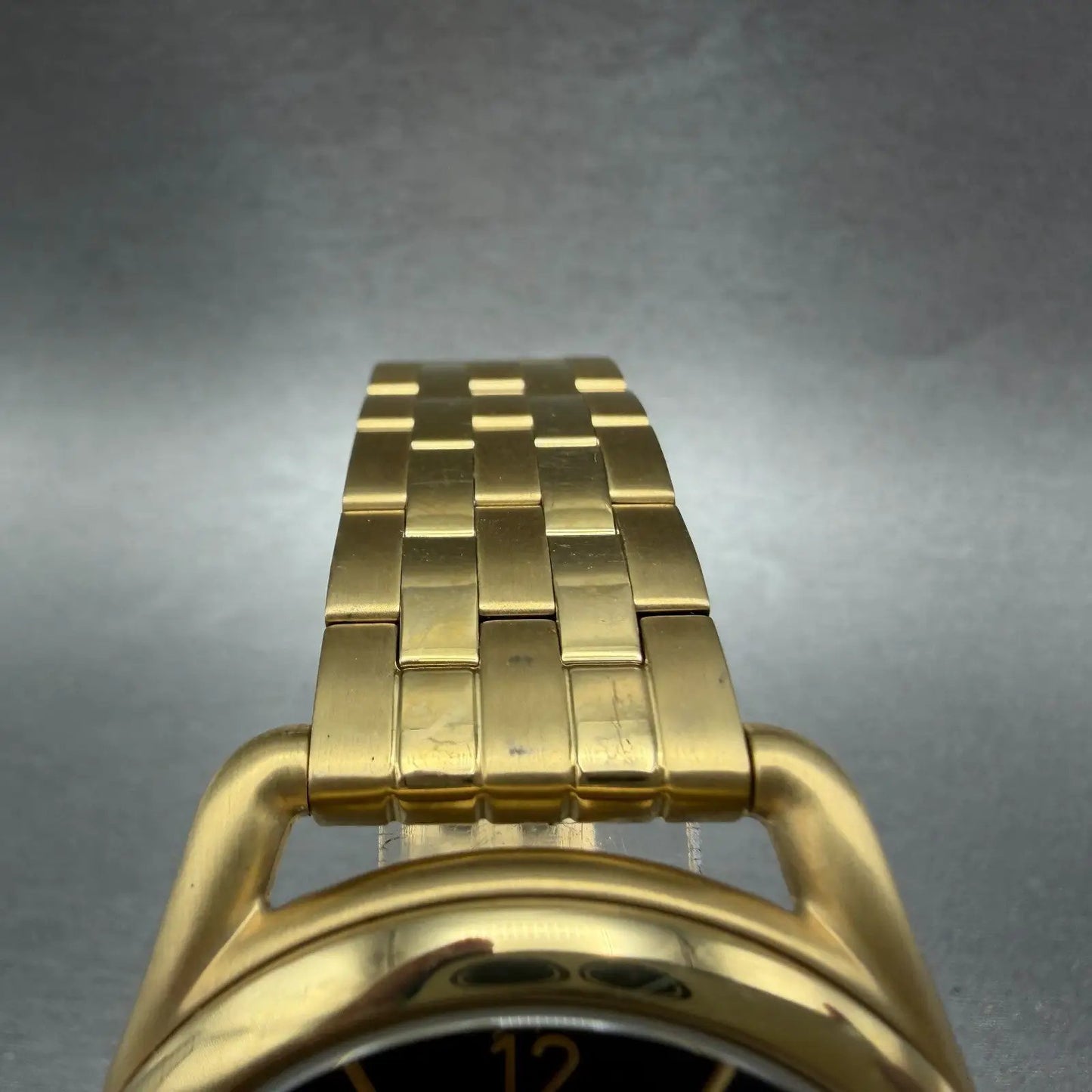 48254318