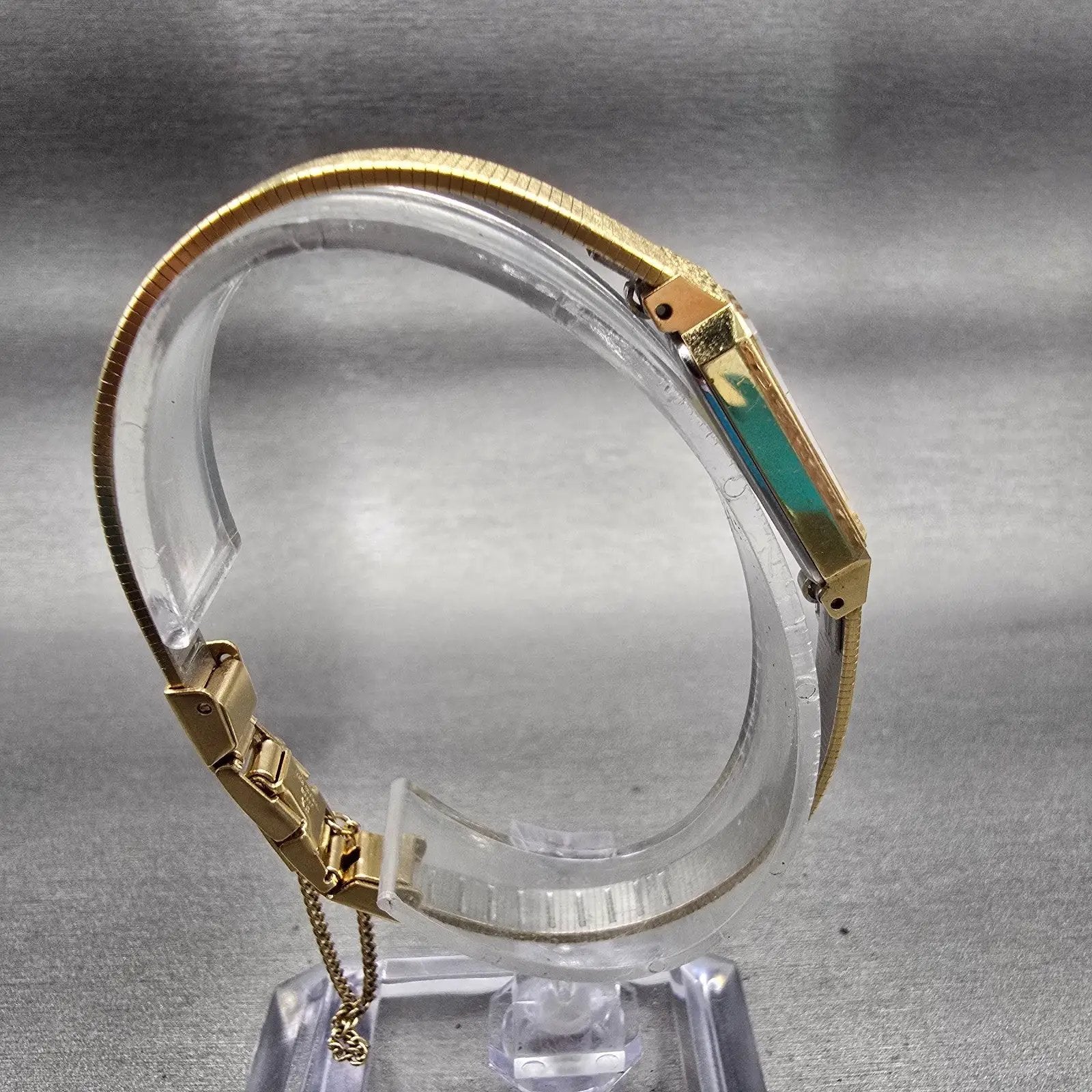 Bulova Watch Women 12mm Silver Dial Gold Tone Rectangle New Battery 92T36 VTG8