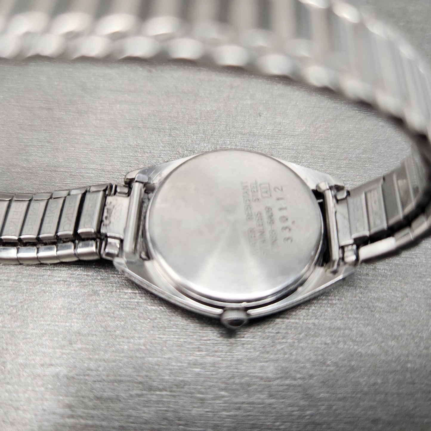 Seiko SQ Watch Women 24mm White Dial Silver Tone daydate 7n836a09 New battery9