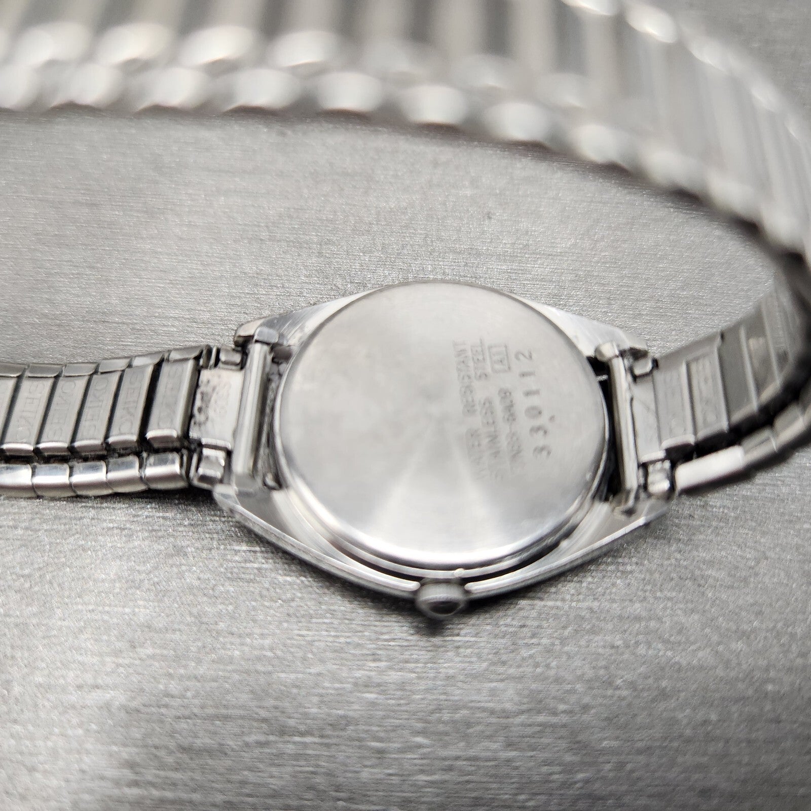Seiko SQ Watch Women 24mm White Dial Silver Tone daydate 7n836a09 New battery9