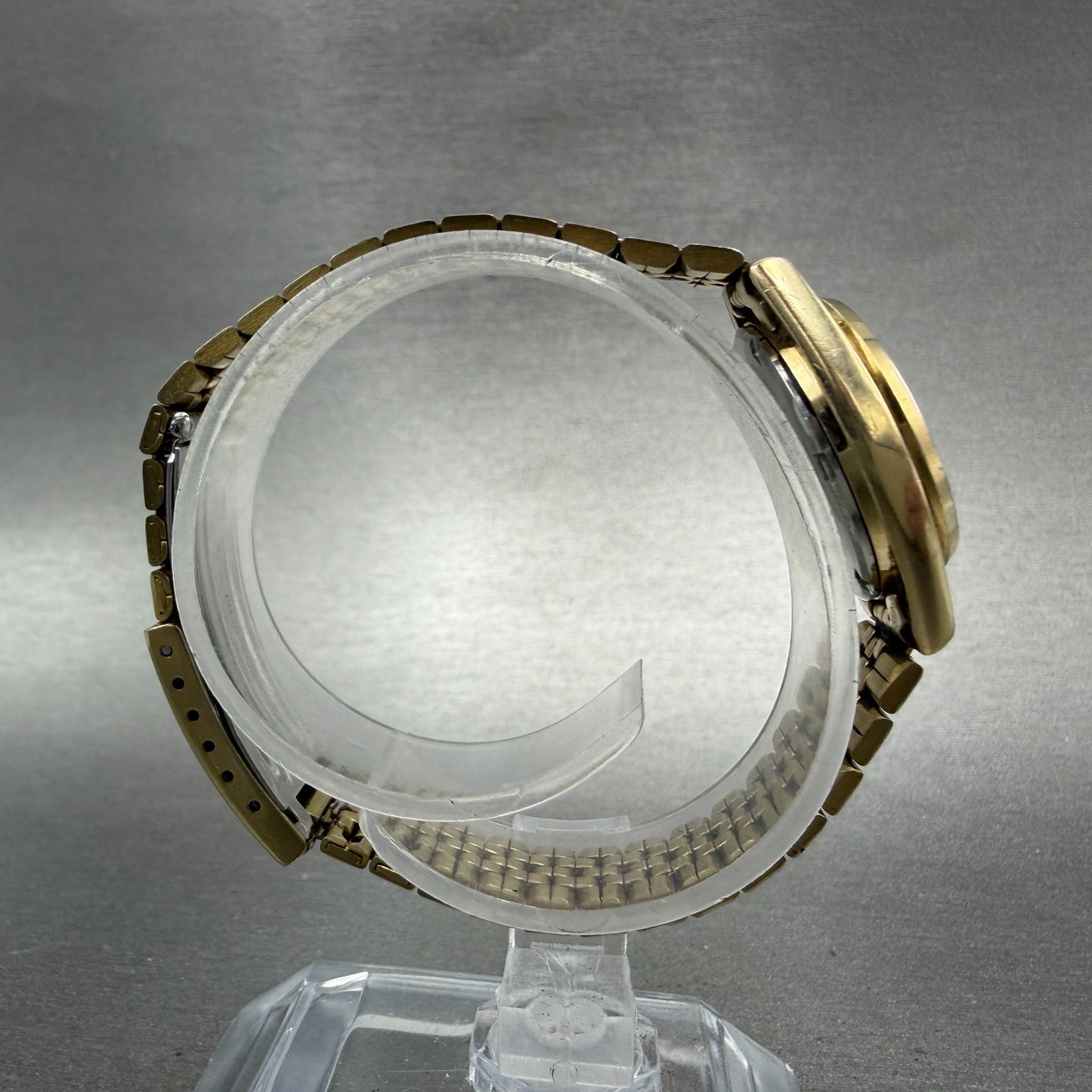 Seiko Watch Women 24mm Gold Dial Gold Tone Date Round 3Y02-0010 New Battery8