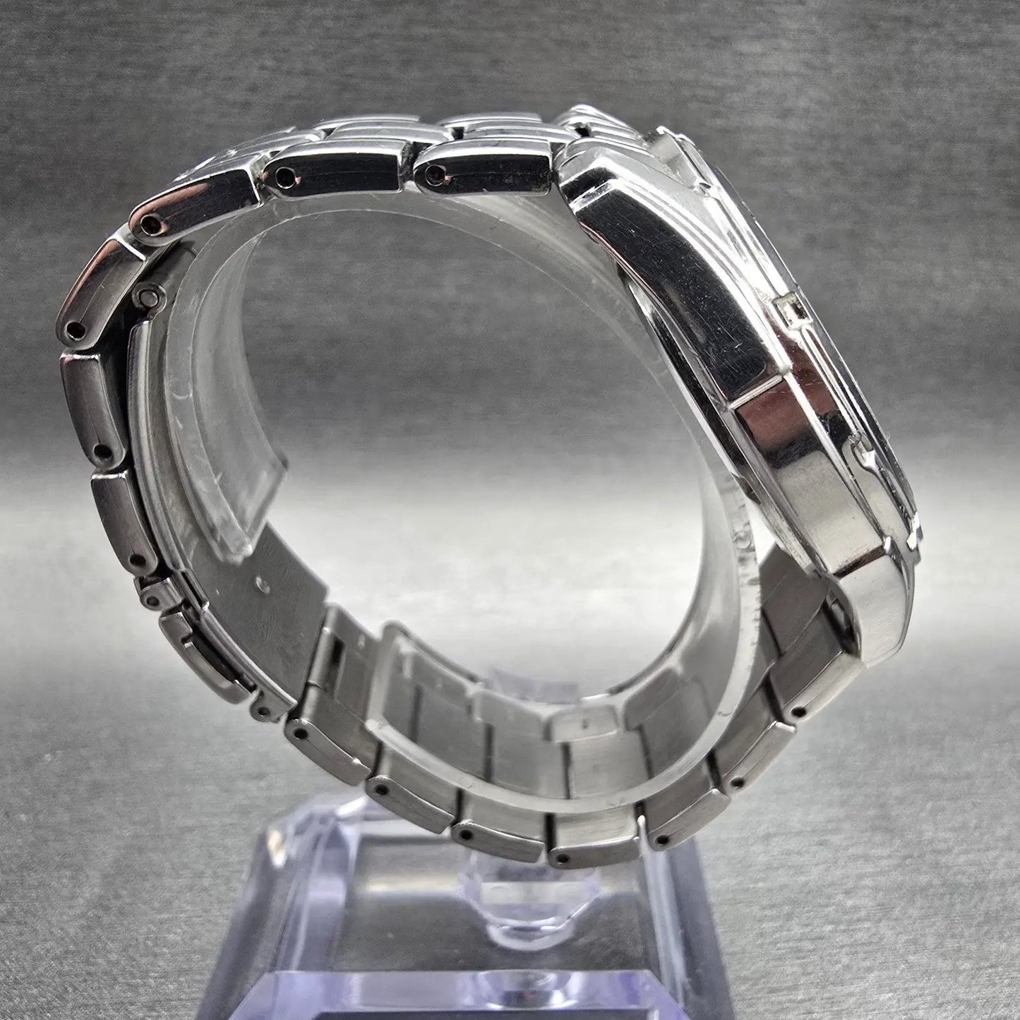 Seiko Chronograph Watch Men 42mm Black Dial Silver Tone Date 7T92-0LR0 New Batt8