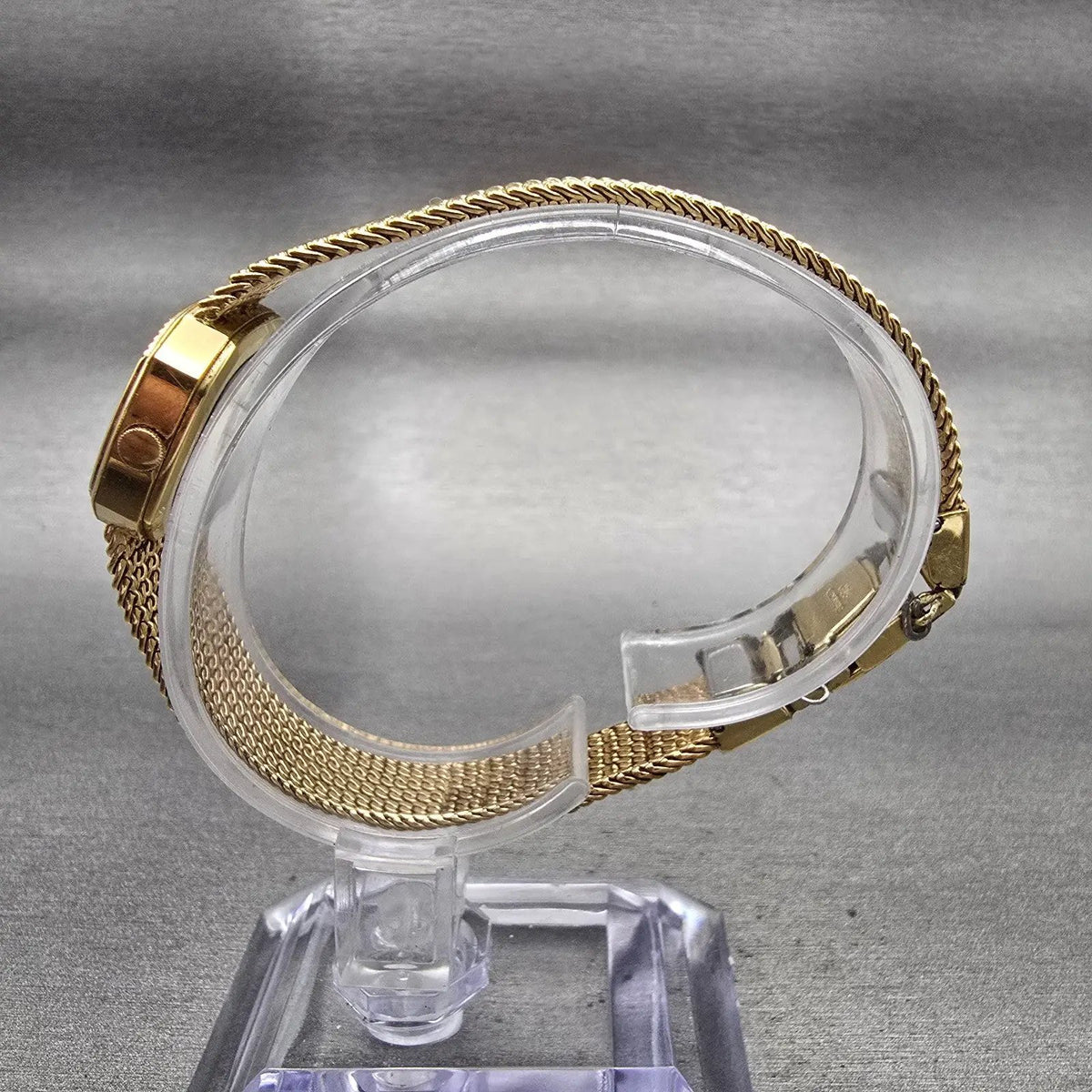 Seiko Watch Women 21mm Gold Dial Gold Tone Oval 2320-5200 New Battery Vintage6
