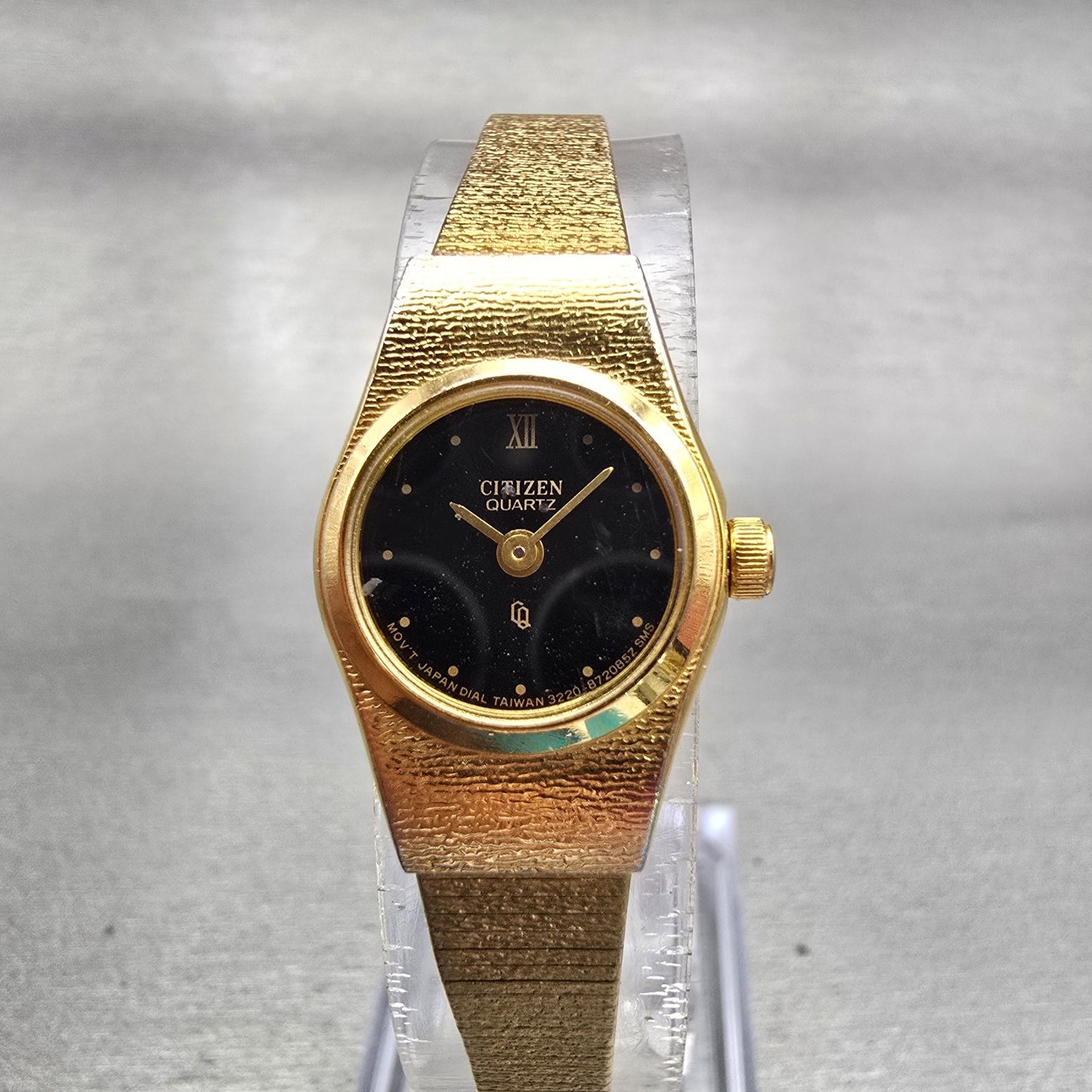Citizen CQ Watch Women 17mm Black Dial Gold Tone Oval 3220-890779 New Battery0