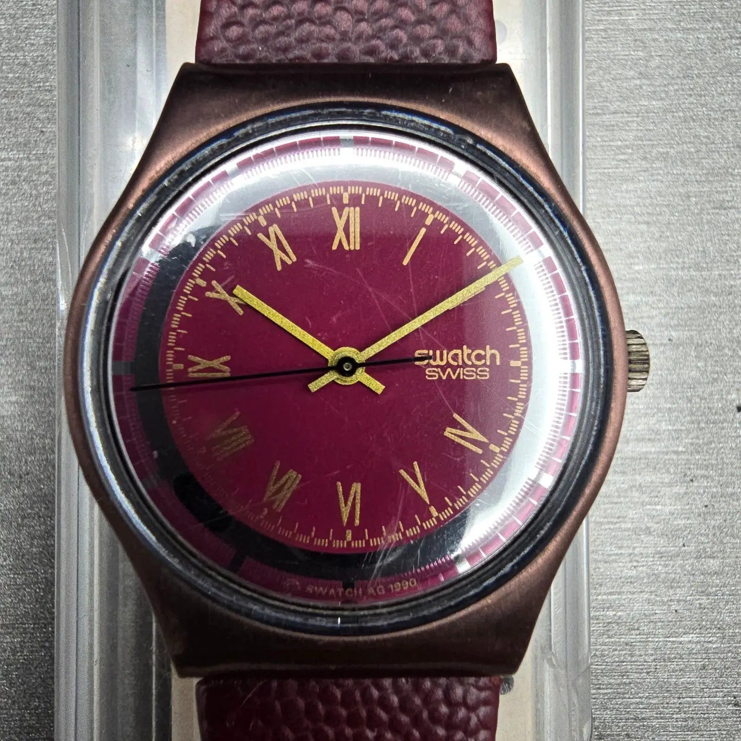 Swatch Bookey's Bet Watch Men 34mm Red Dial Red Tone Round GX118 New Battery VTG1