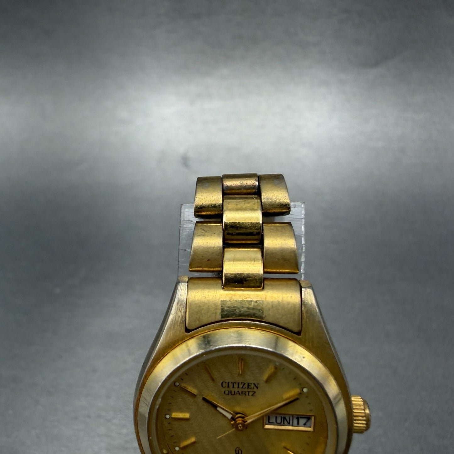 Citizen CQ Watch Women 24mm Champagne Dial Gold Tone Daydate 6000-S14323 NewBatt4