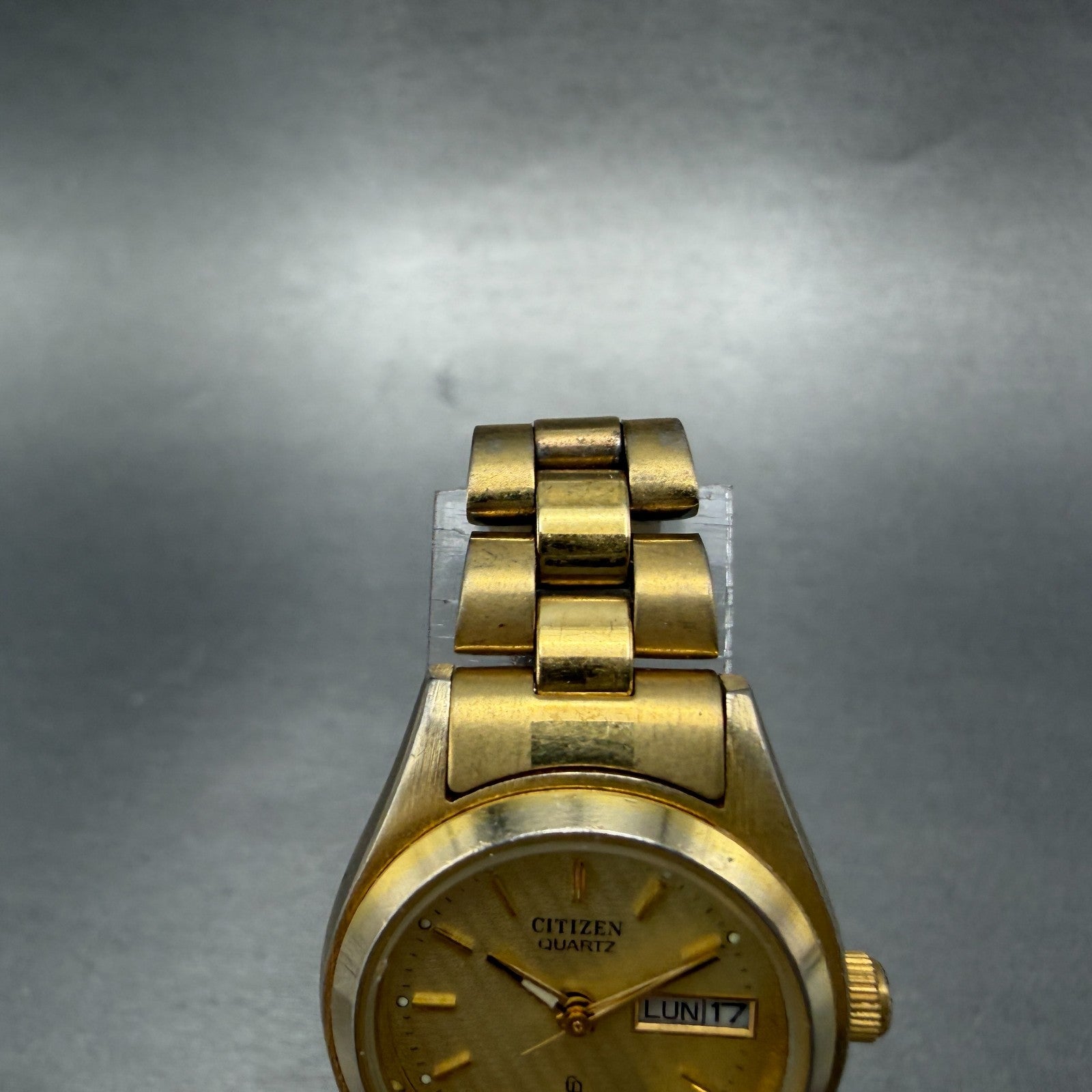Citizen CQ Watch Women 24mm Champagne Dial Gold Tone Daydate 6000-S14323 NewBatt4