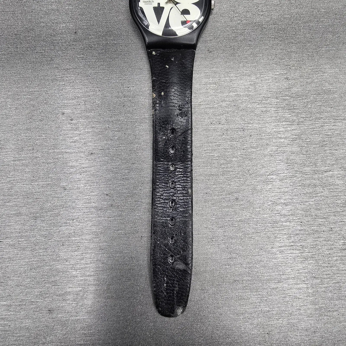 Swatch Enigmatic Love Watch Men 35mm White Dial Black Case Round GB218 New Batt3