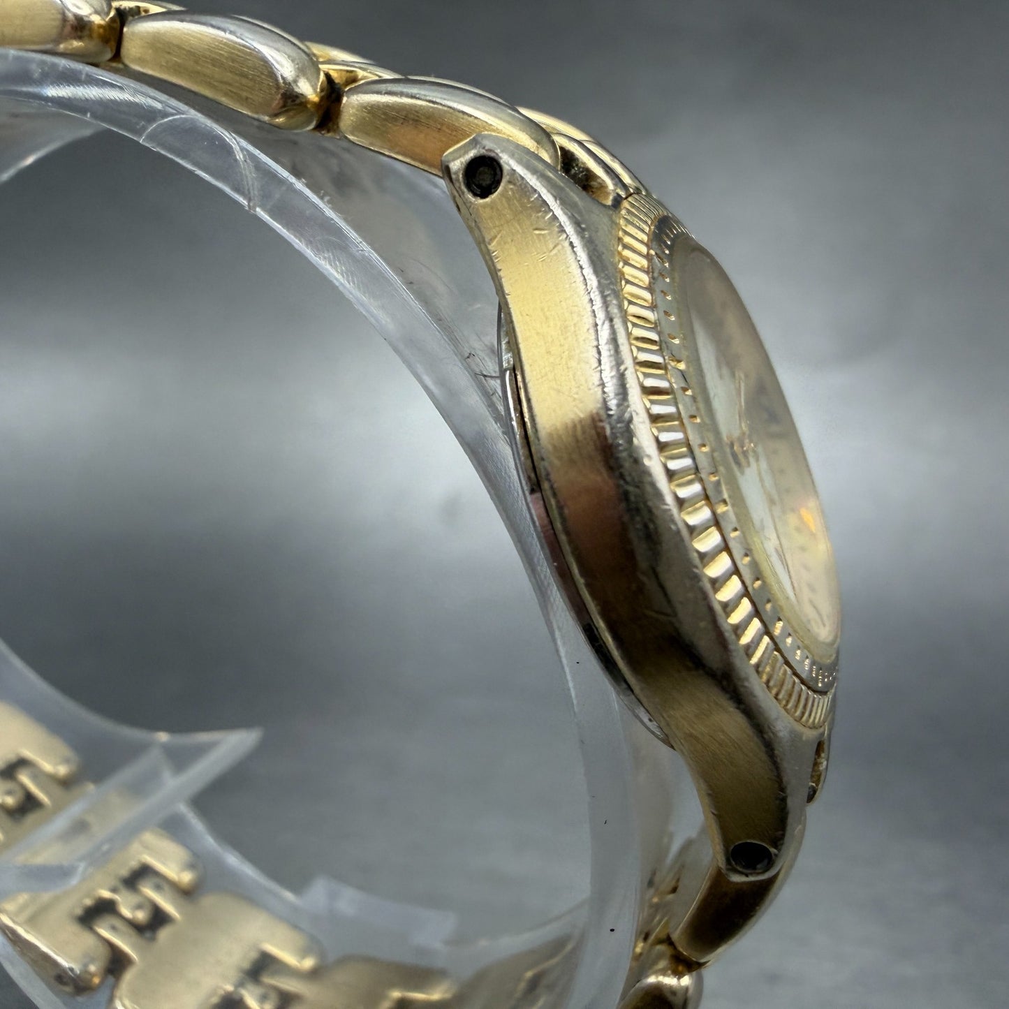 Citizen Watch Women 25mm MOP Dial Gold Tone Date Round 6010-G14083 New Battery3