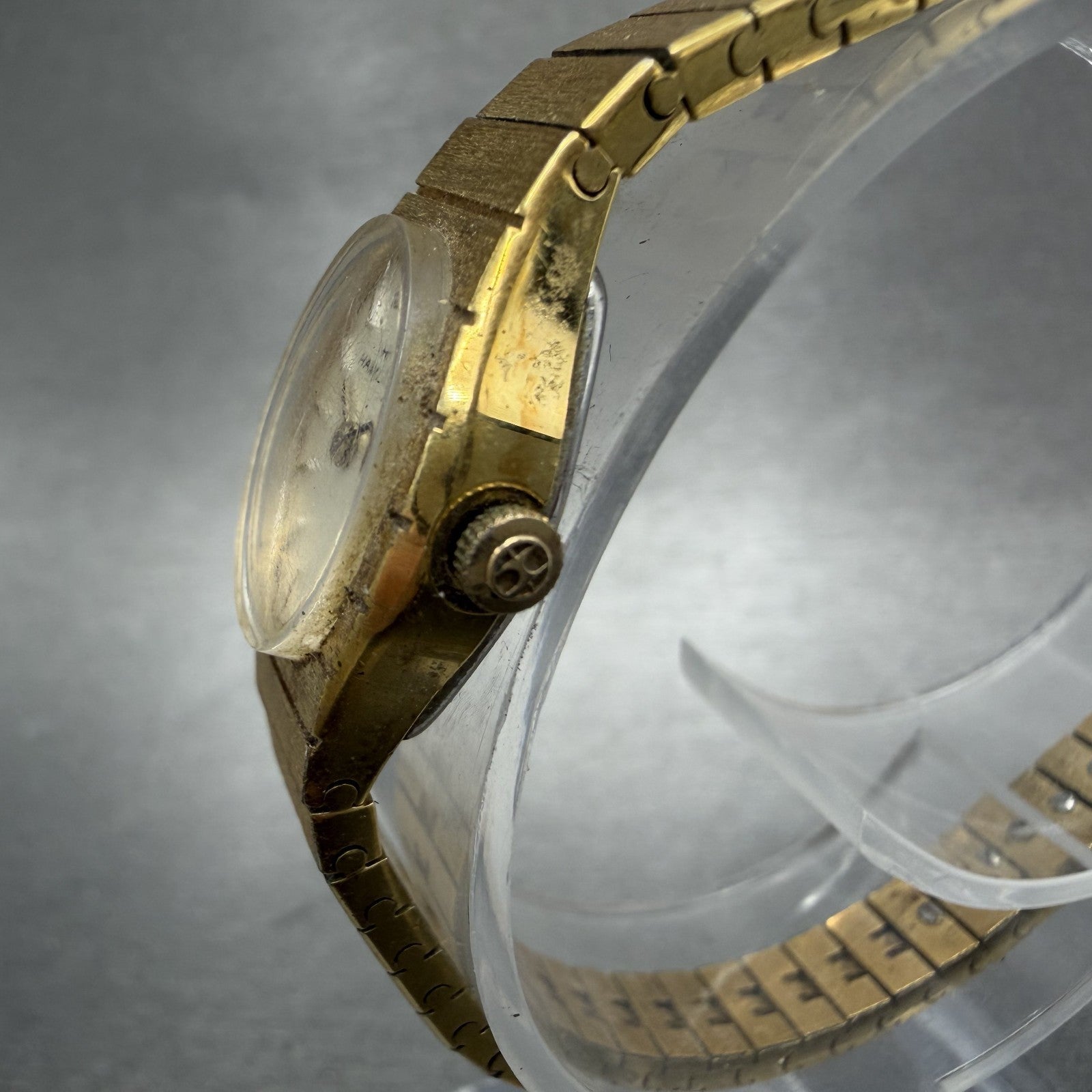 Hamilton Watch Women 16mm White Dial Gold Tone Oval New Battery Vintage2