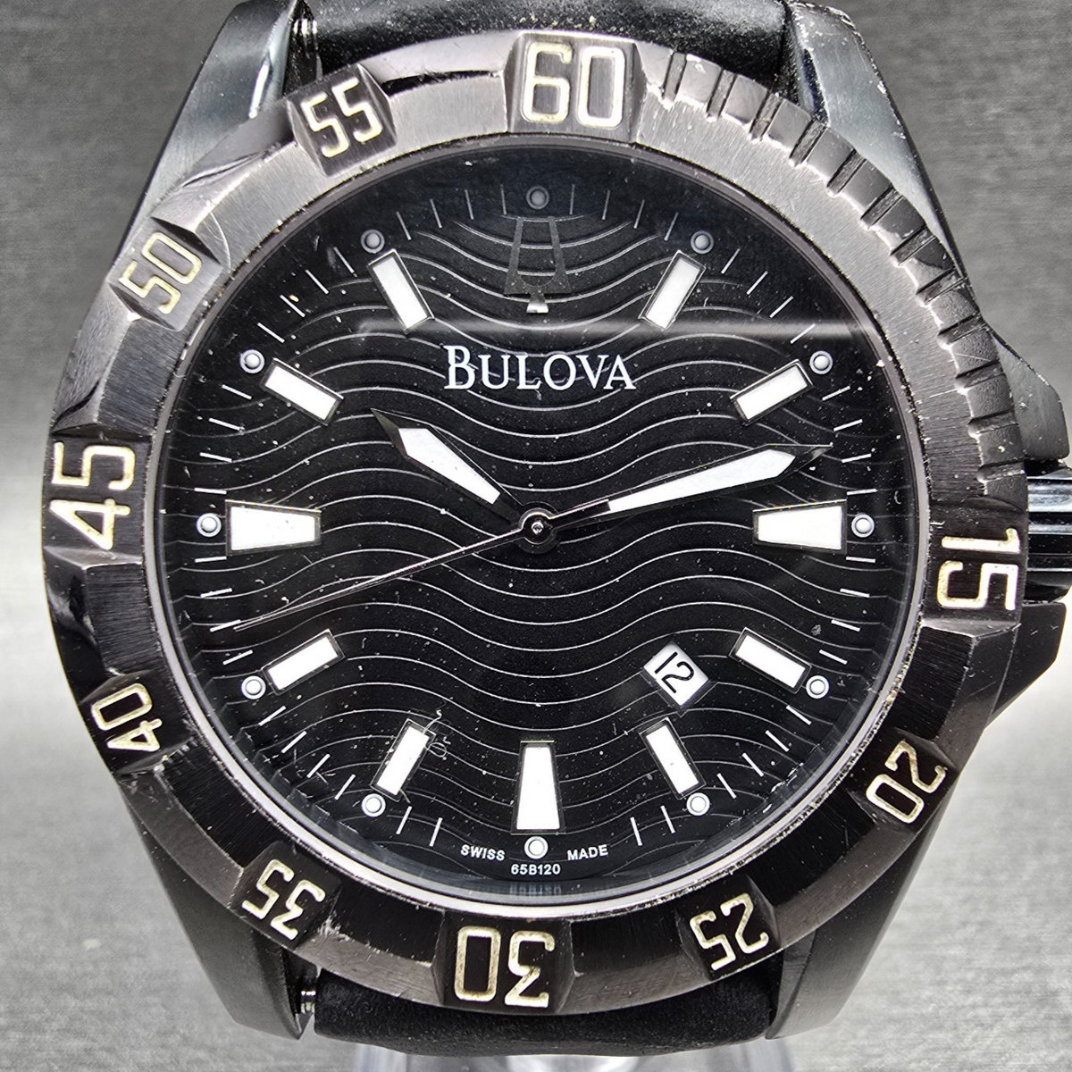 Bulova Dive Watch Men 43mm Black Dial Black Date Round 65B120 New Battery1