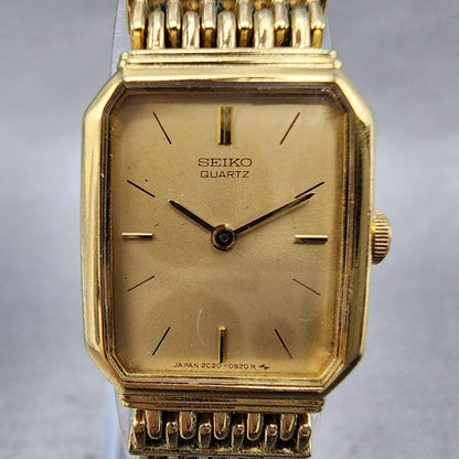 Seiko Tank Watch Women 16mm Champagne Dial Gold Tone 2c205449 New Battery1