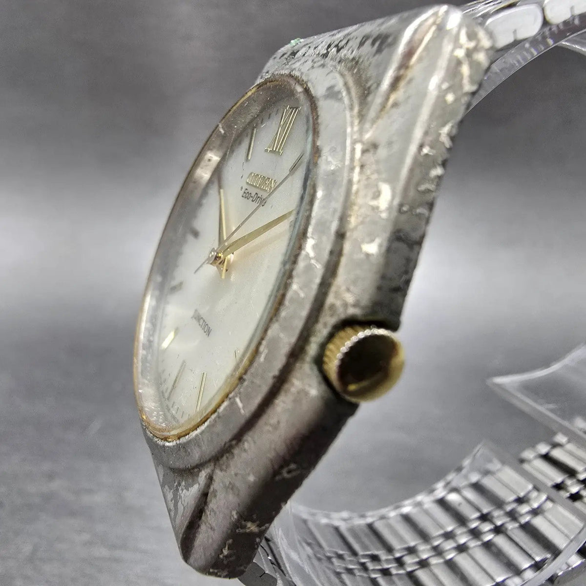 Citizen Junction Eco-Drive Watch Men 35mm Champpange Dial Two Tone Round Works F2