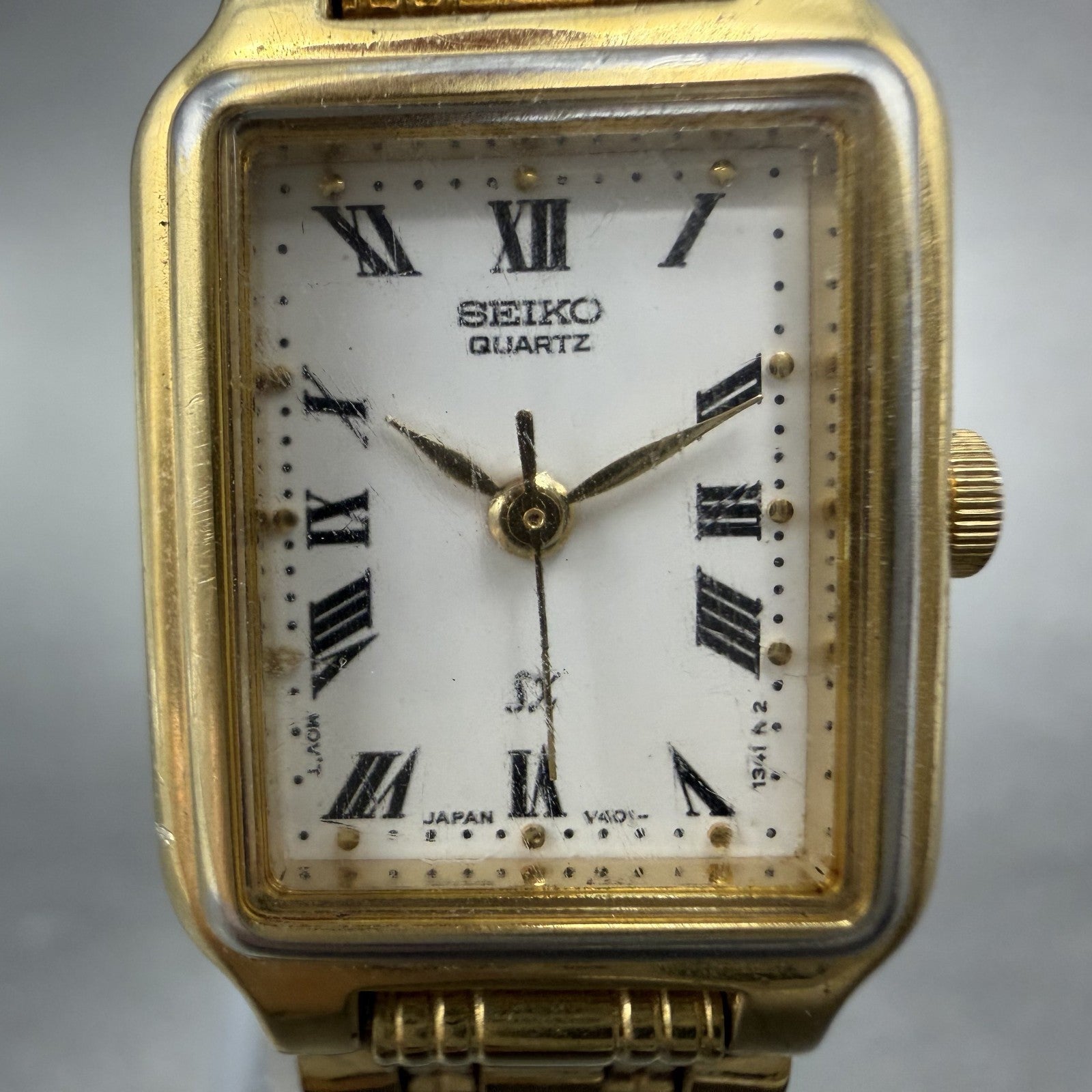 Seiko SX Tank Watch Women 17mm White Dial Gold Tone V401-5121 New Battery1