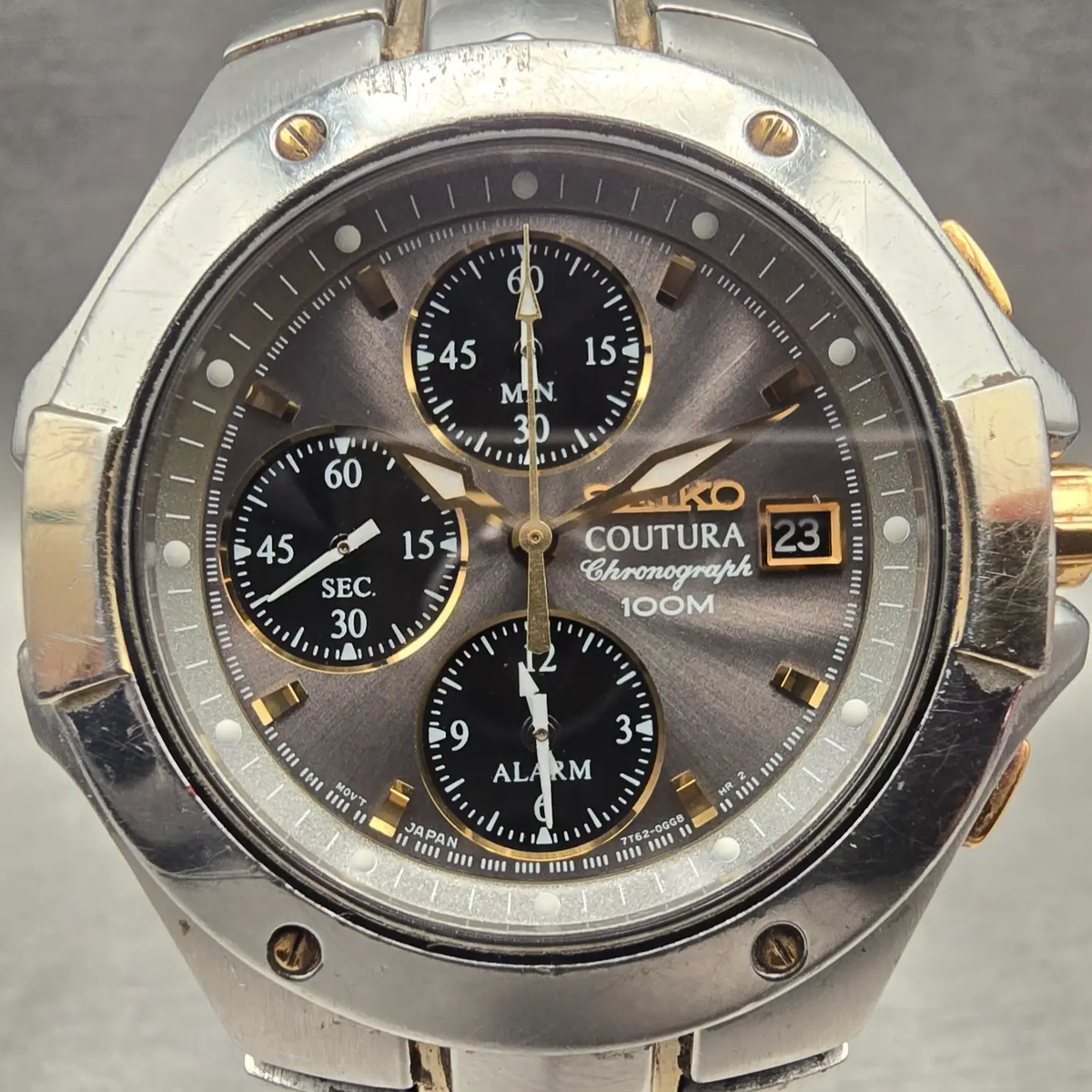 Seiko Coutura Chronograph Watch Men 39mm Gray Dial Two Tone Date 7T62-0FA0 Works1