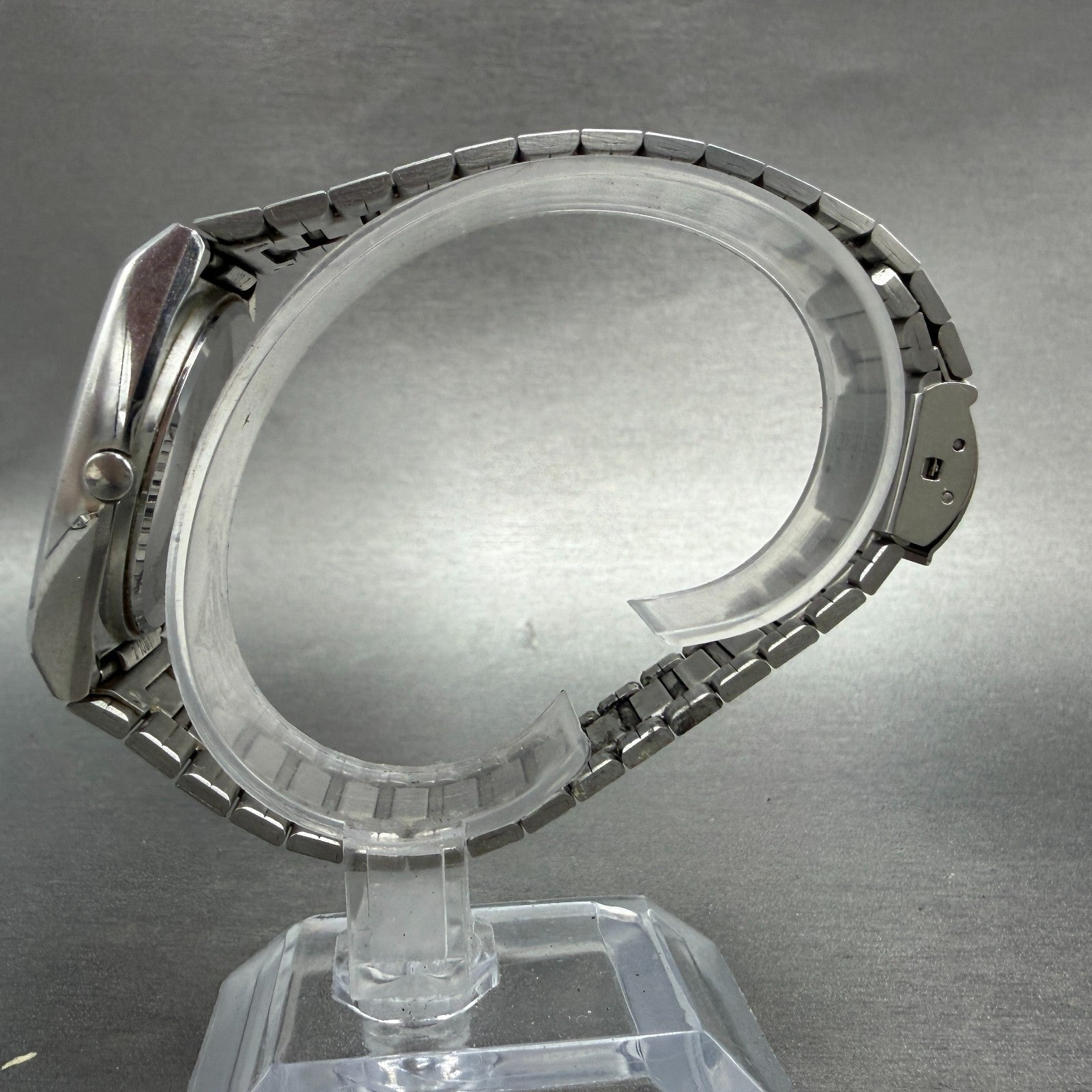 Seiko SQ Watch Men 33mm Silver Dial Silver Tone Daydate Rectangle 6923-5010 PART7