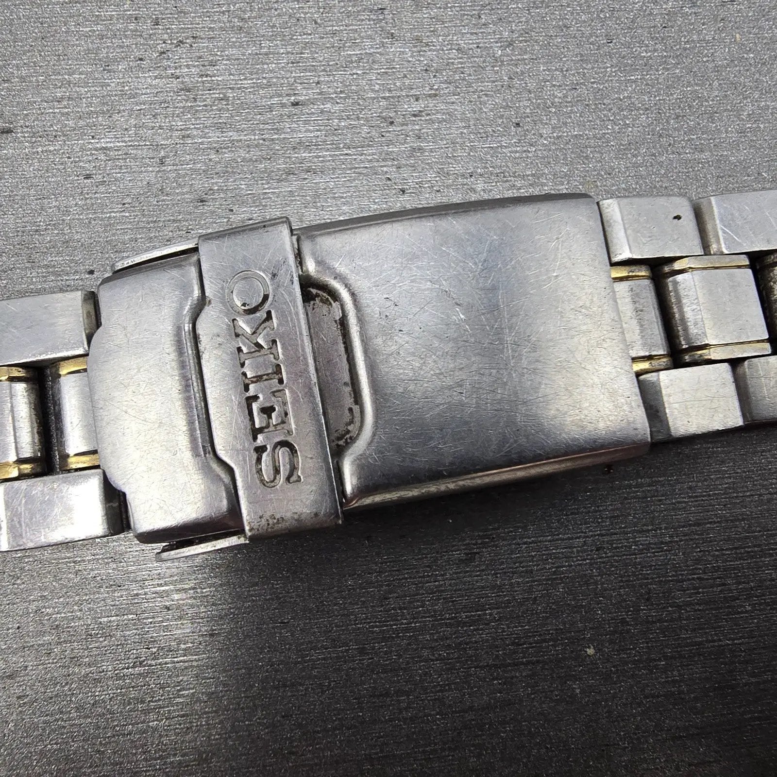 Seiko Bracelet For V742-8119 18mm Stainless Steel Two Tone 4916ZI Vintage5