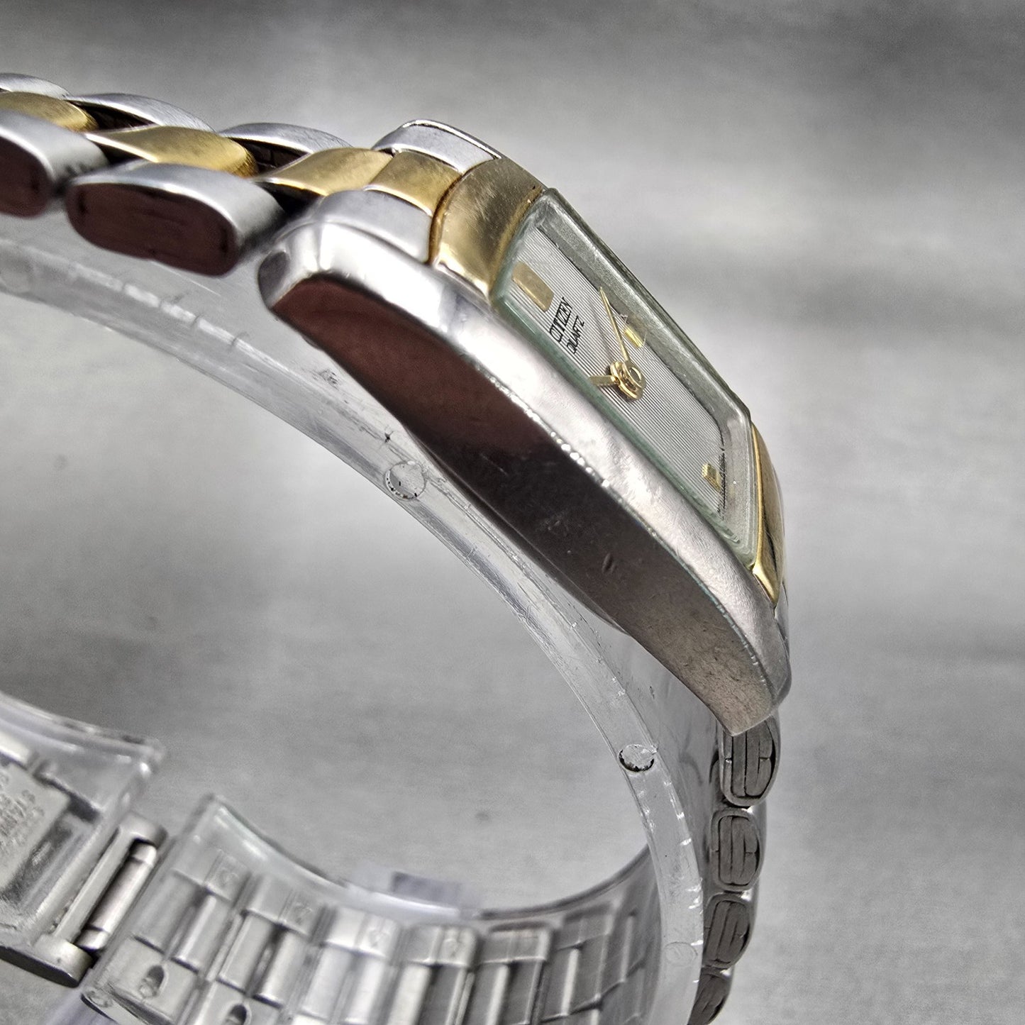 Citizen Watch Women 17mm Silver Dial Two Tone Rectangle 5920-S77112 New Battery3