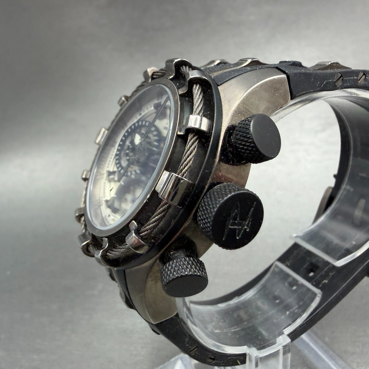 Invicta Reserve Bolt Chrono Watch Women 40mm Silver Dial Black Date 0201 Newbatt2